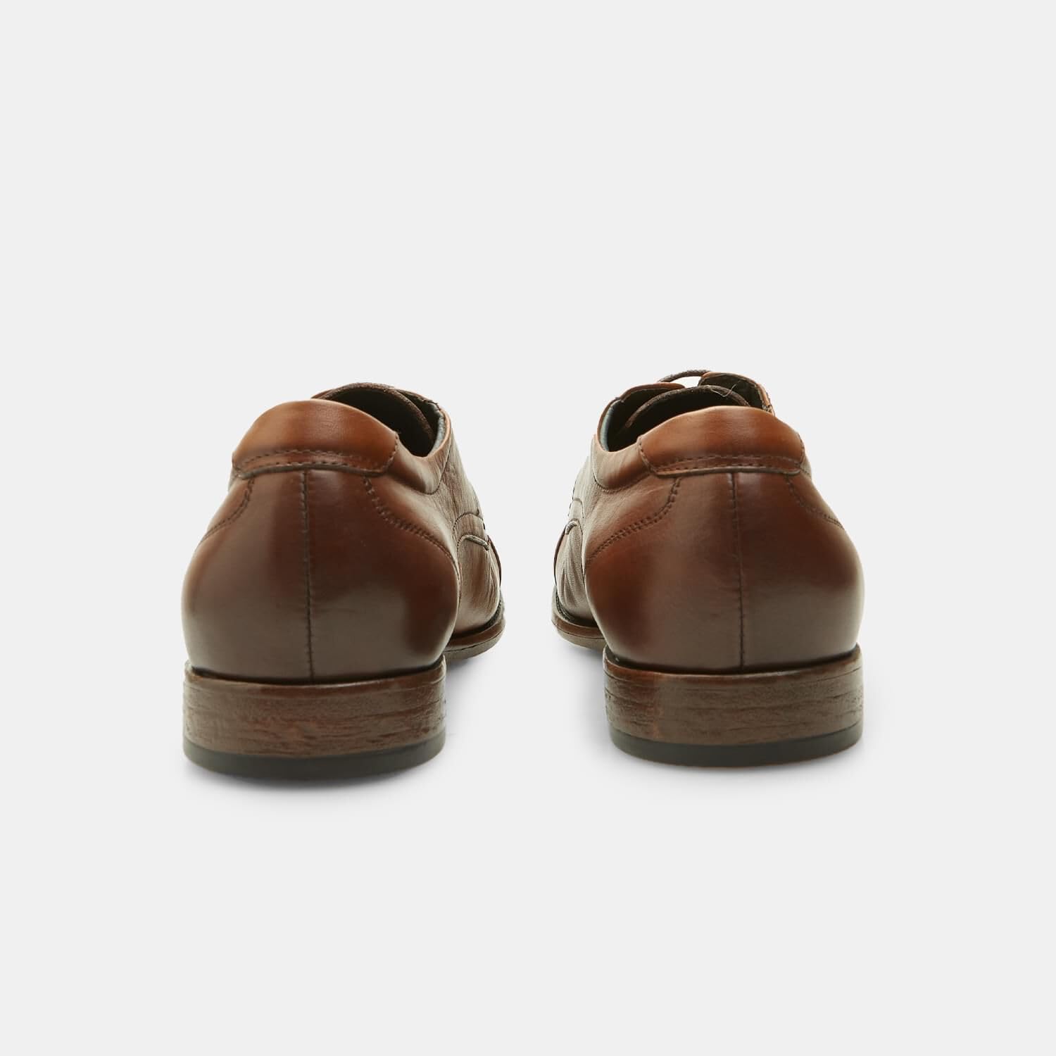 Bata Derby cuir homme à lacets classiques