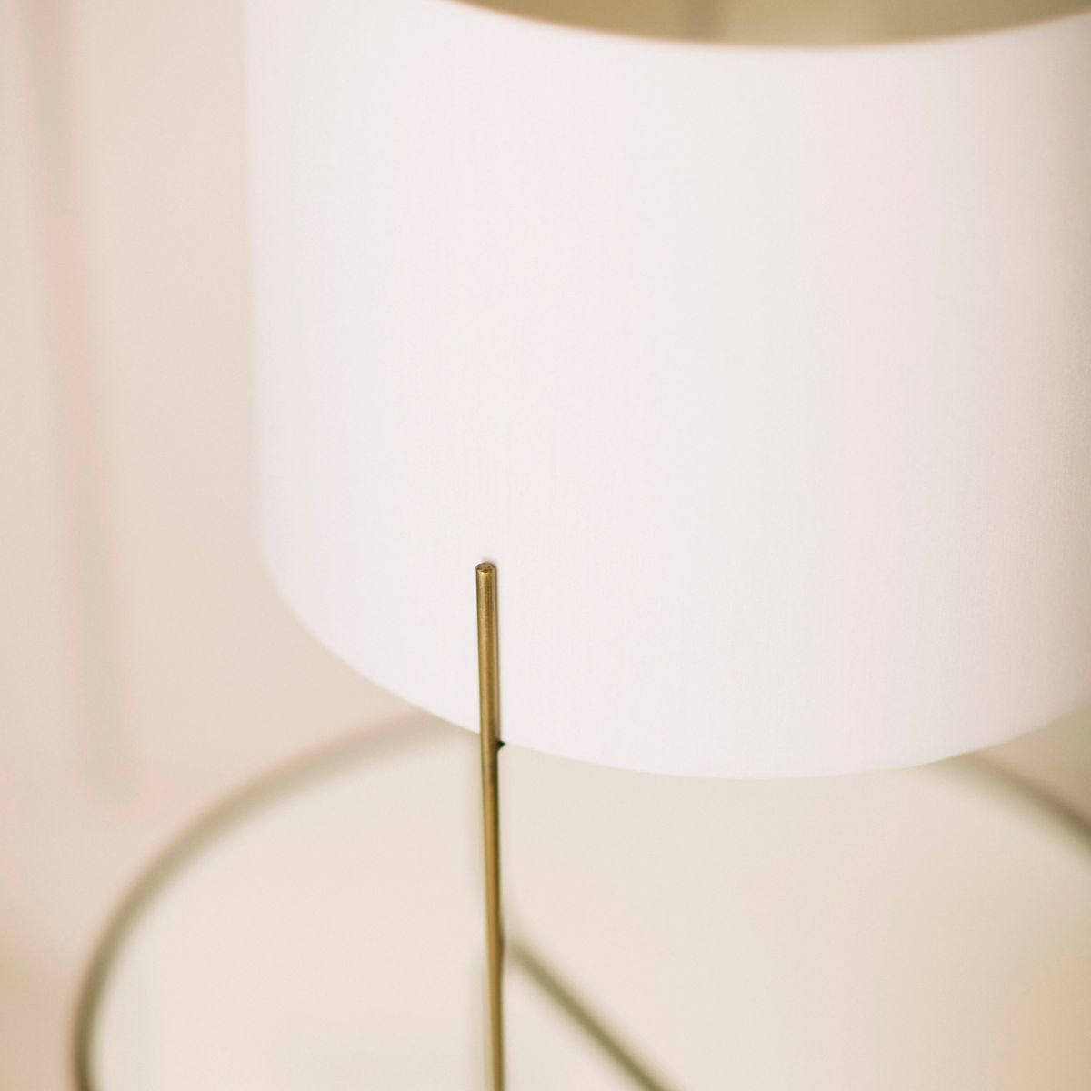 Andrea House lampe de table tissu blanc vintage