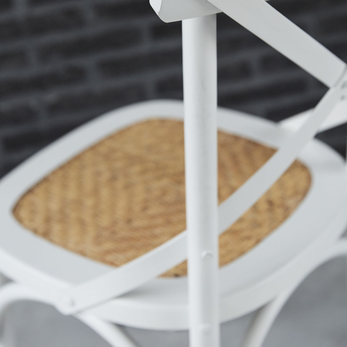 Berah Getah Londres chaise bistrot acajou rotin blanche