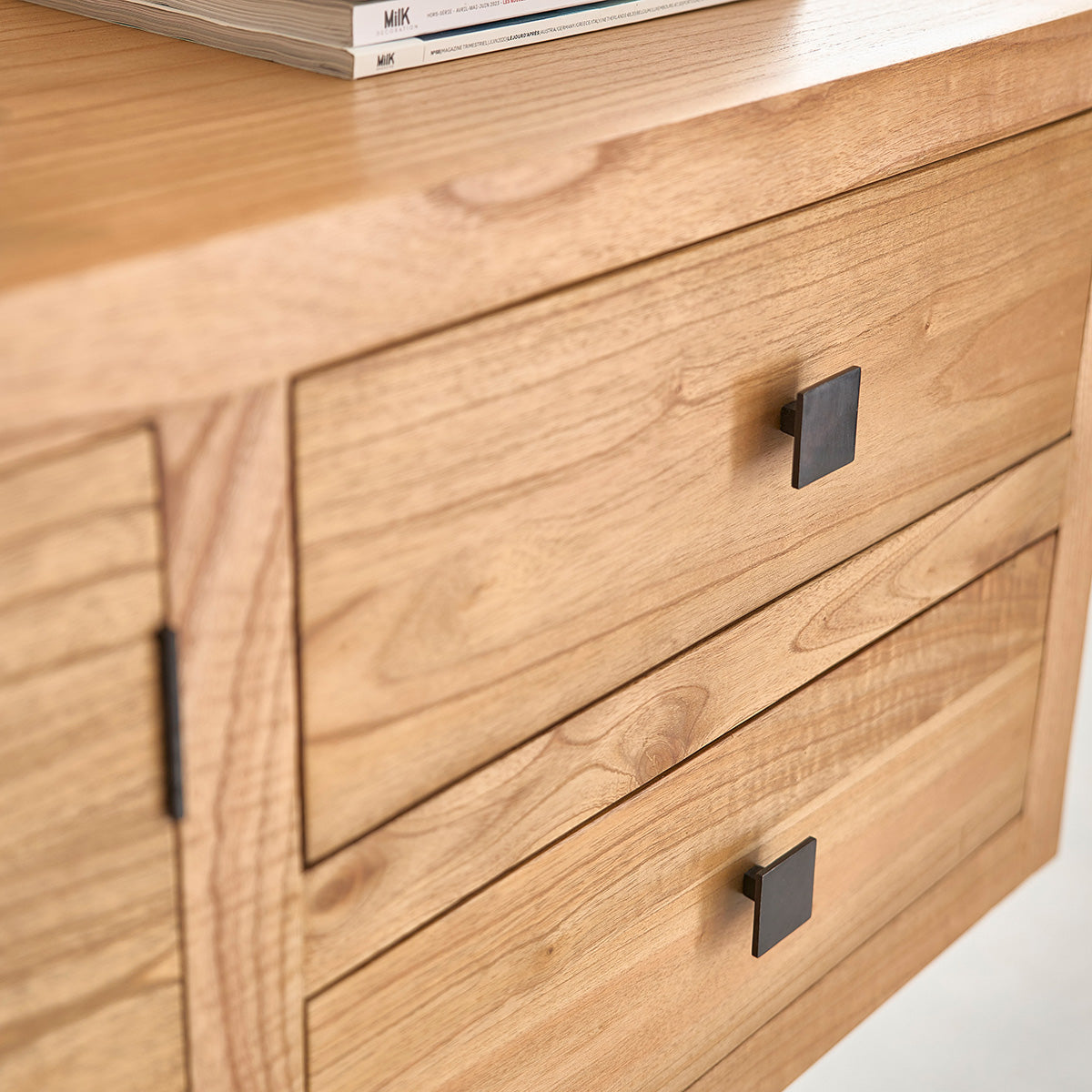 Berah Getah Sacha commode mindi massif 180 cm scandinave