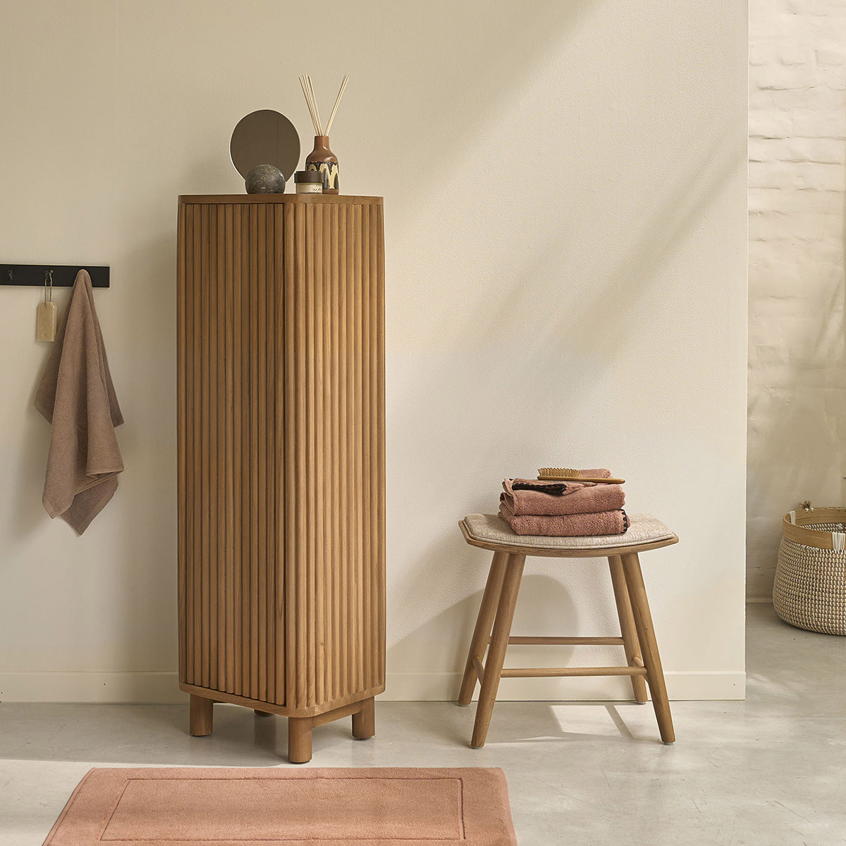 Berah Getah Coline colonne salle de bain teck 120 cm