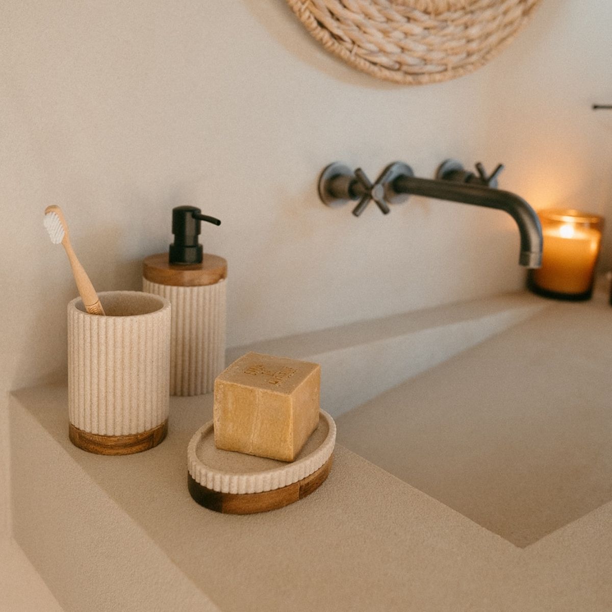 Andrea House Baño distributeur savon beige bois résine
