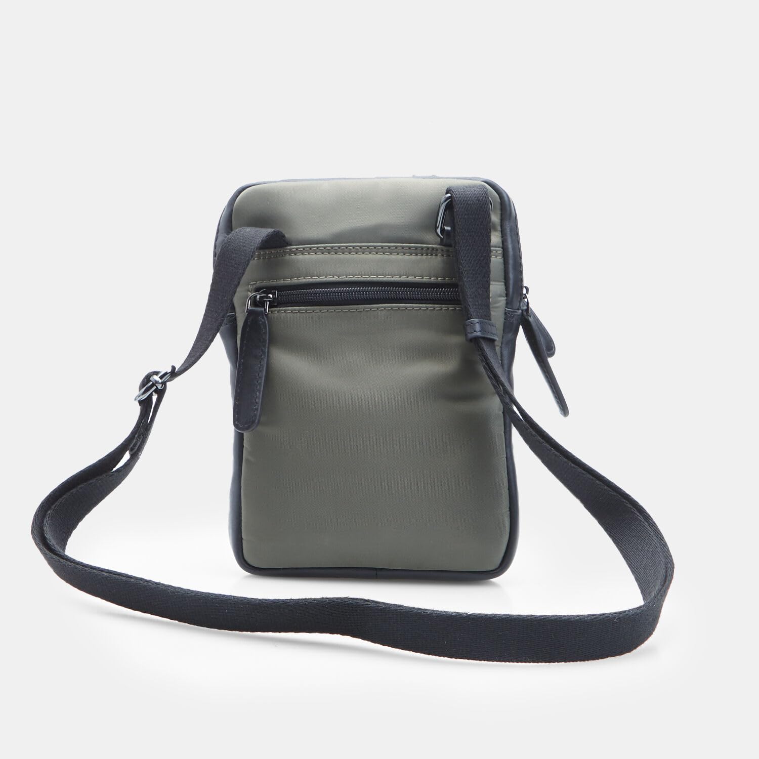 Bata Sacs Sacoche homme cuir pratique élégante