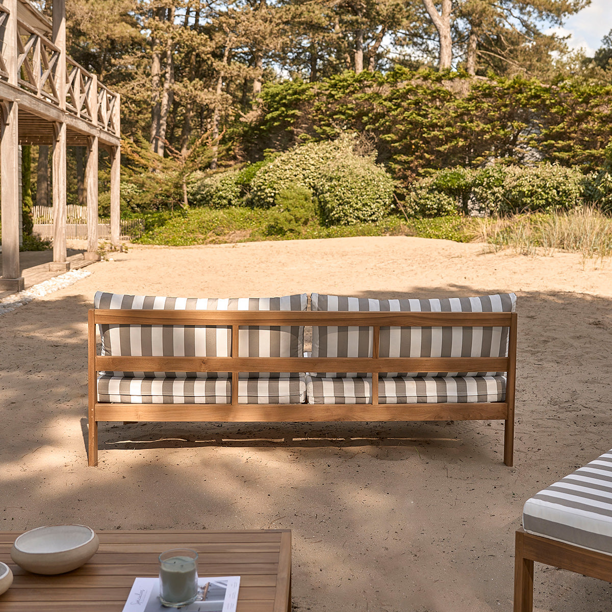 Berah Getah Palma canapé jardin teck rayé blanc taupe
