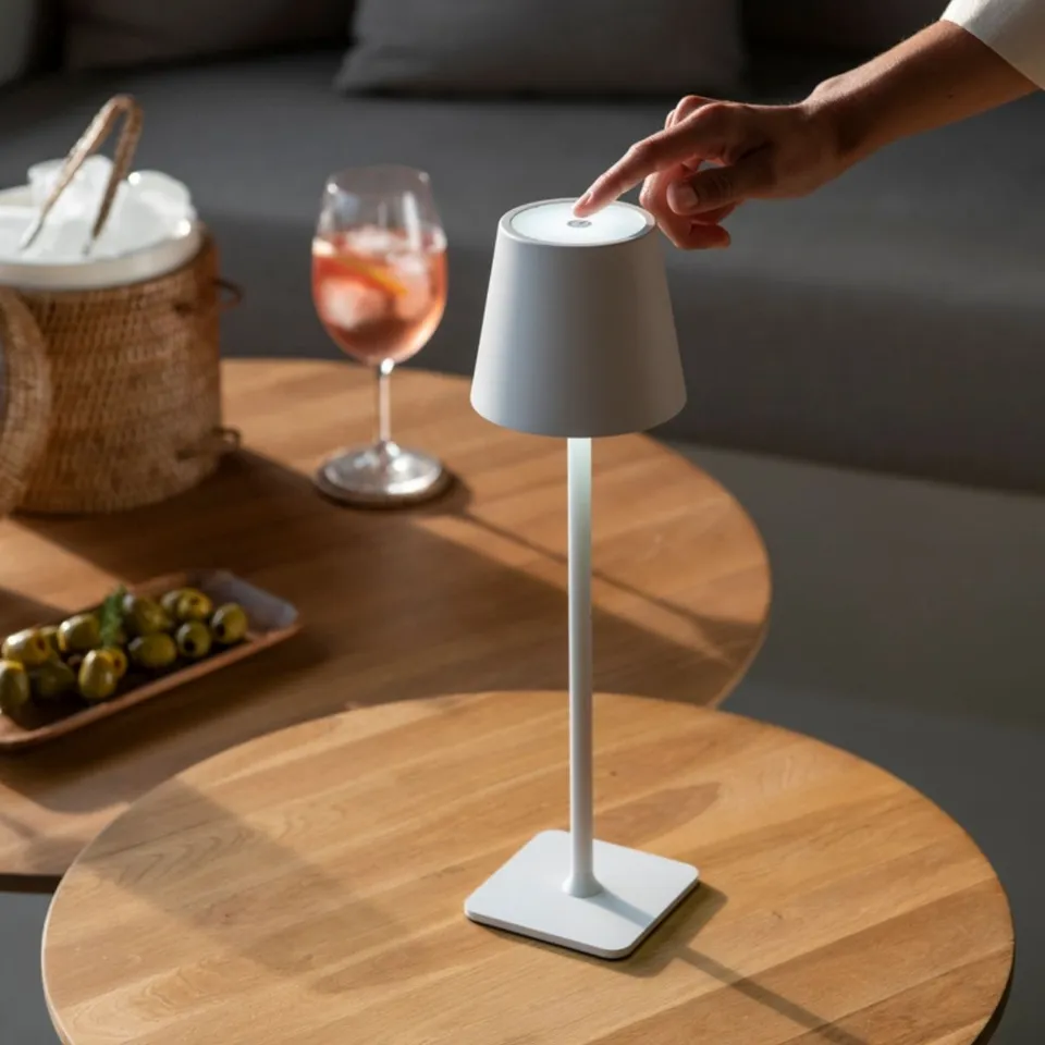 Andrea House Eclairage lampe LED sans fil blanche