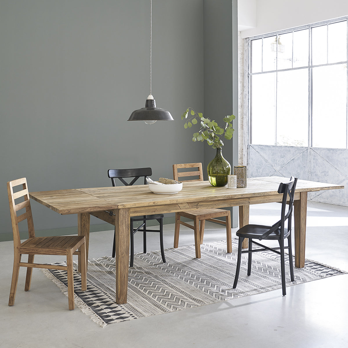 Berah Getah Cargo table teck recyclé extensible 14 pers.