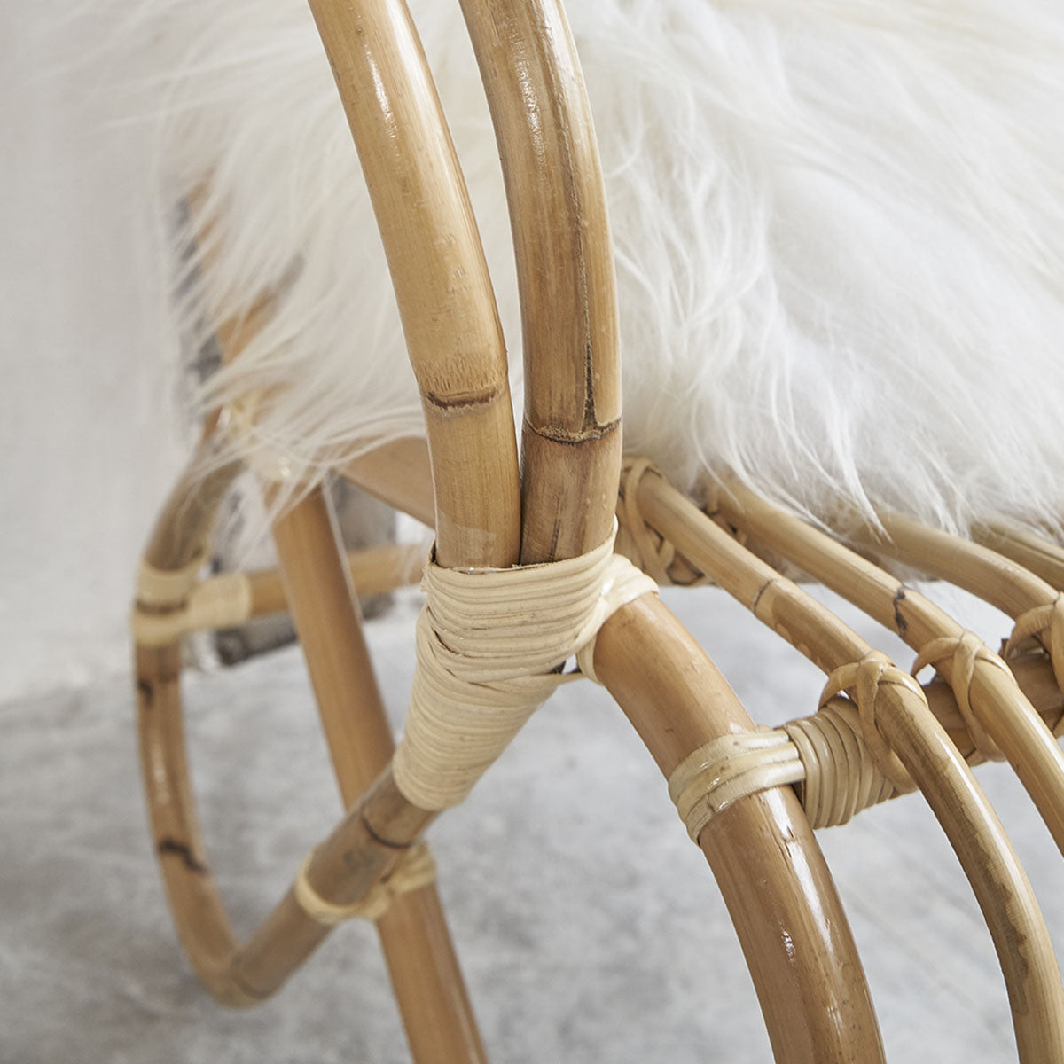 Berah Getah Paola lot 2 fauteuils rotin cosy