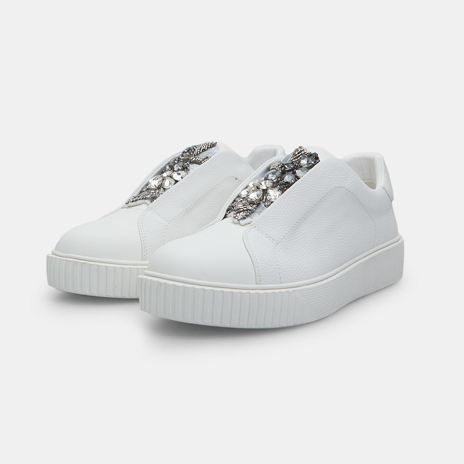 Bata Sneakers effet cuir décor bijou baskets femme