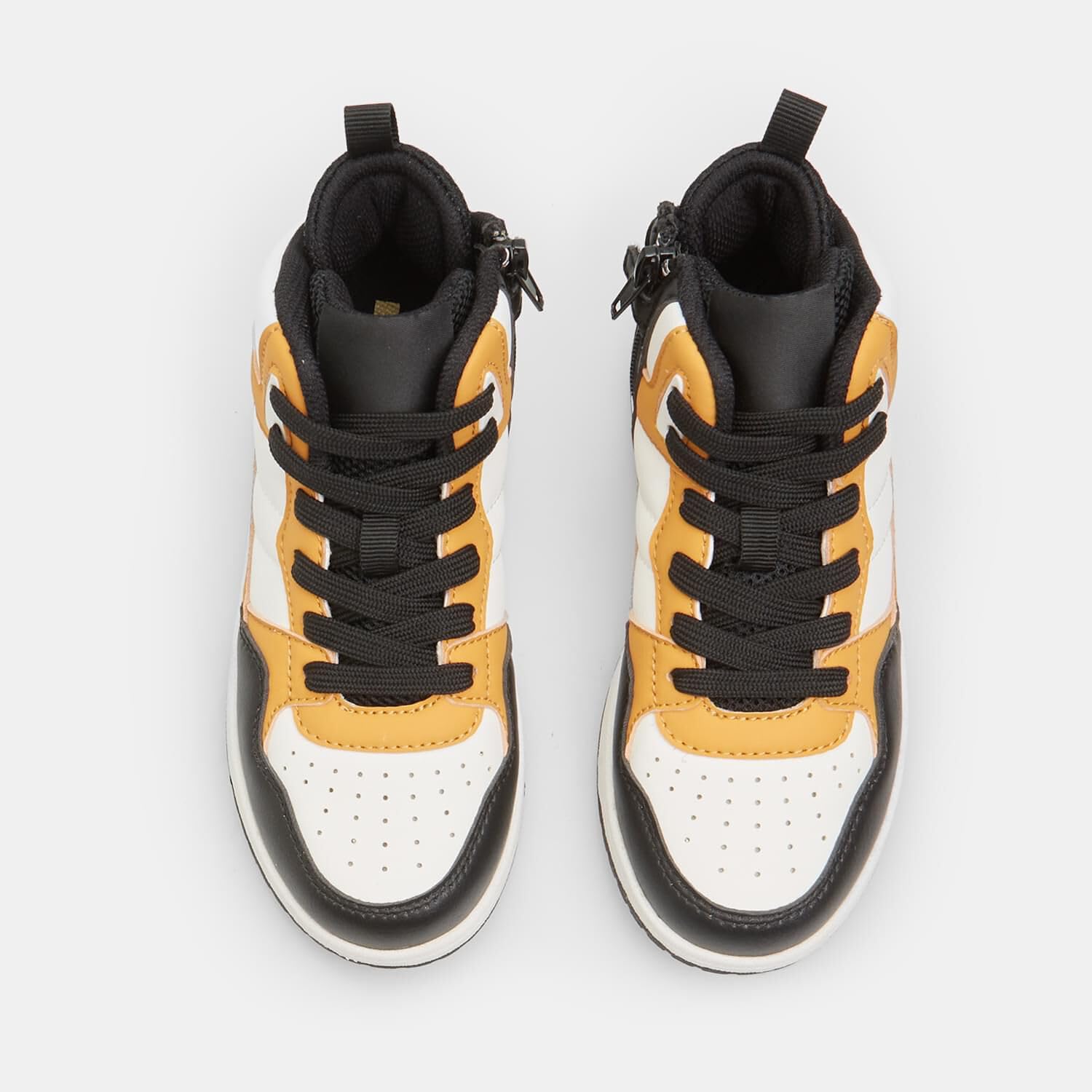 Bata Sneakers garçon plates confortables