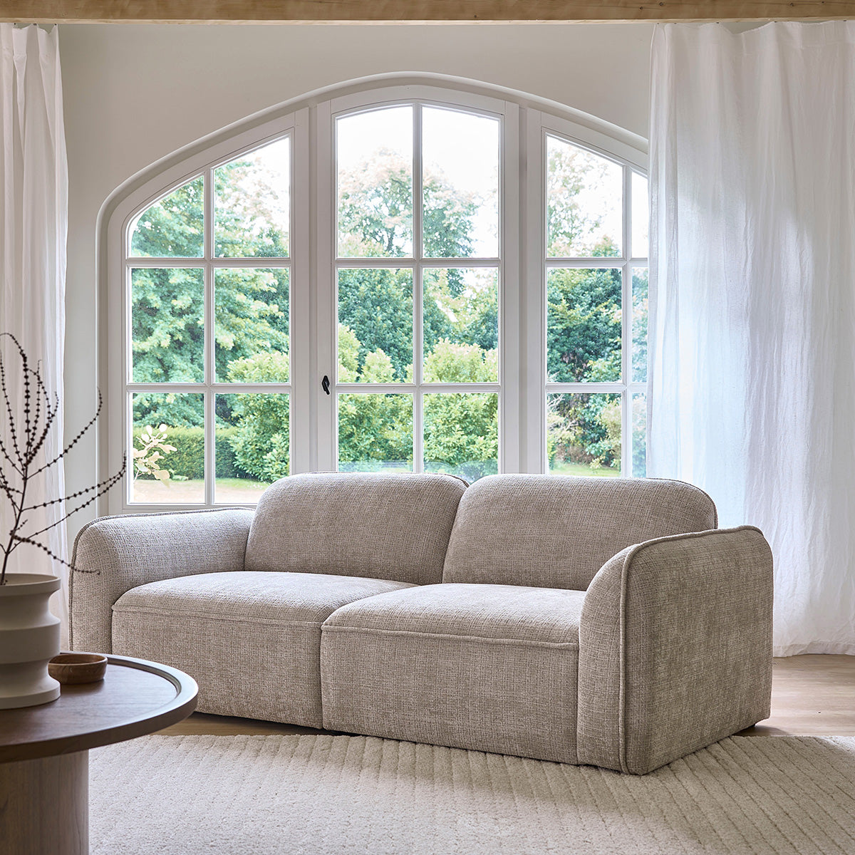 Berah Getah Hector canapé 3 places velours beige cocooning