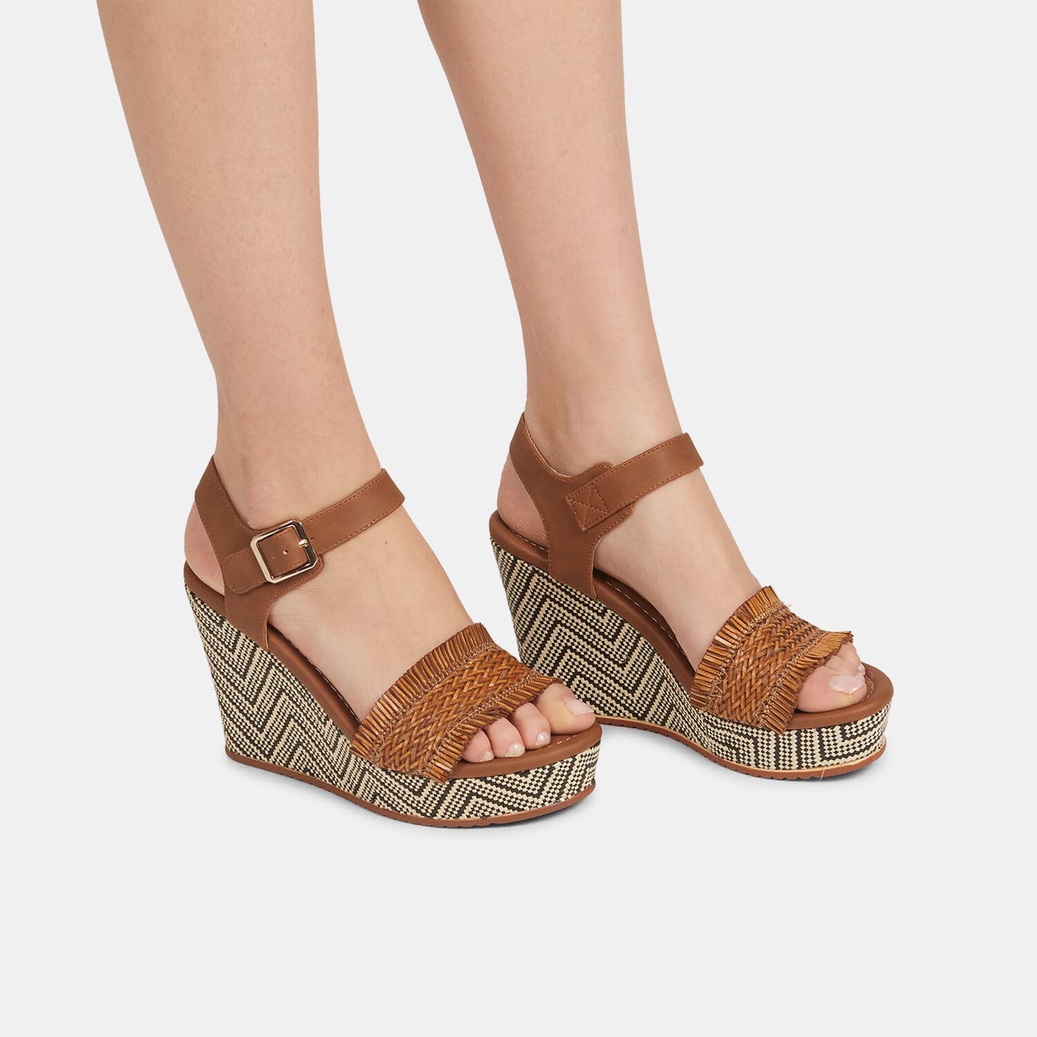 Bata Sandales Femme Compensée Cuir Tressé Été Confort