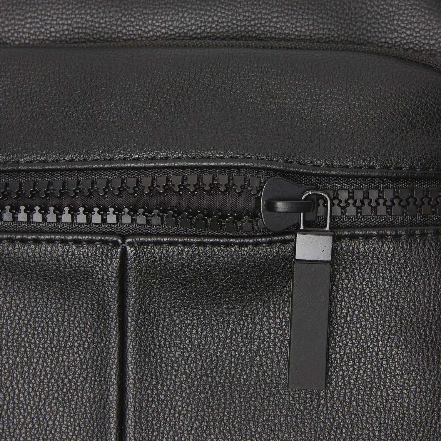 Bata Sac bandoulière femme triple zip