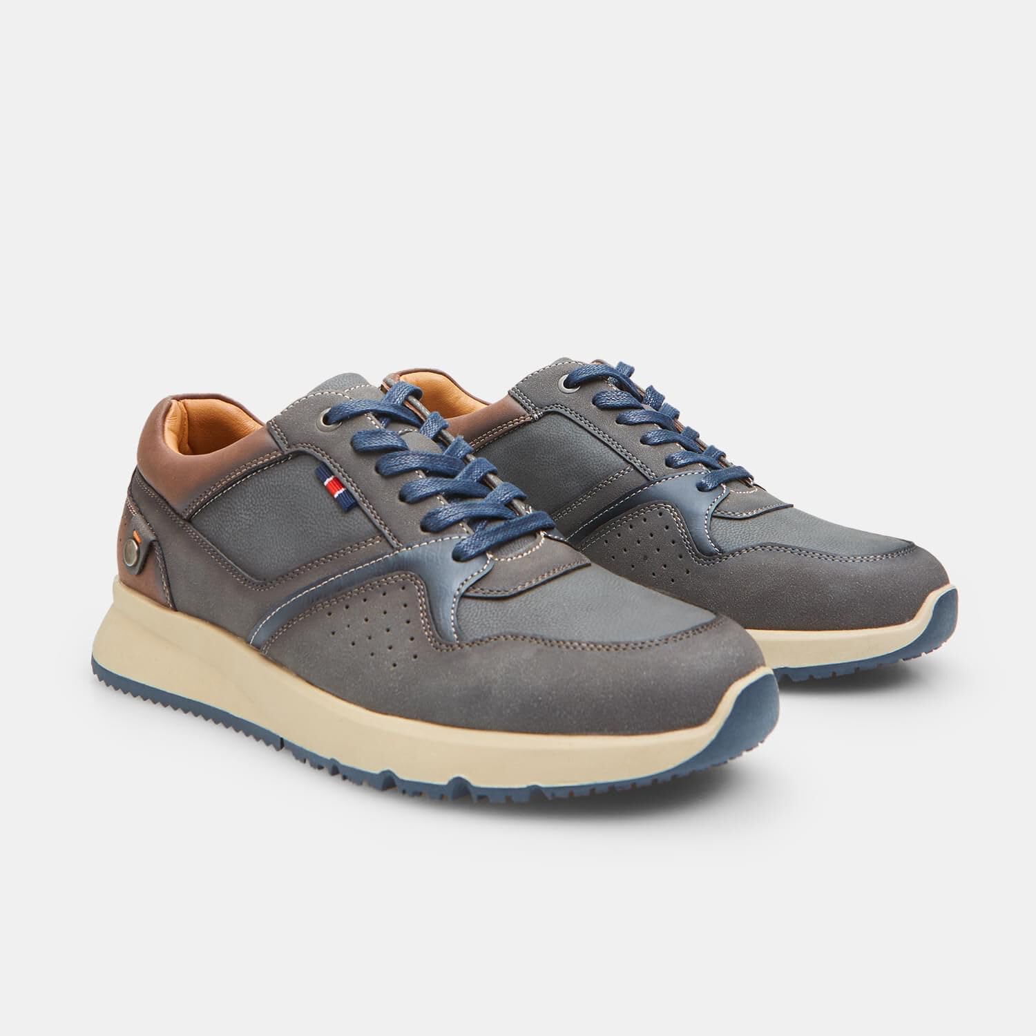 Bata Chaussures à lacets homme semelle sport confort