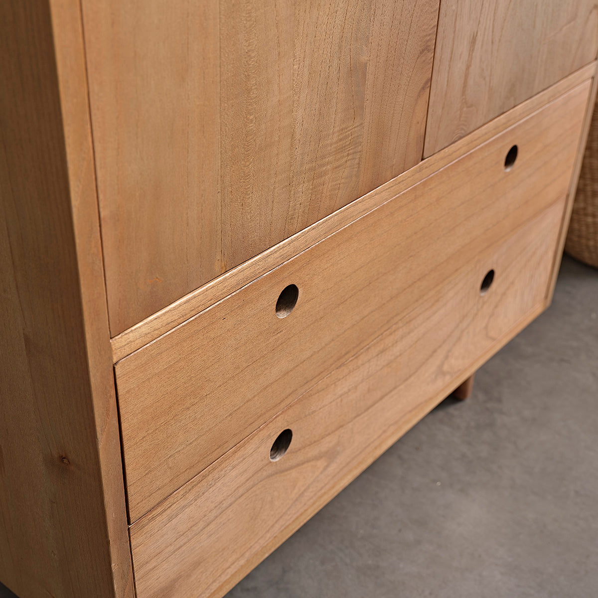 Berah Getah Esmée Oslo armoire mindi 190 cm 2 portes