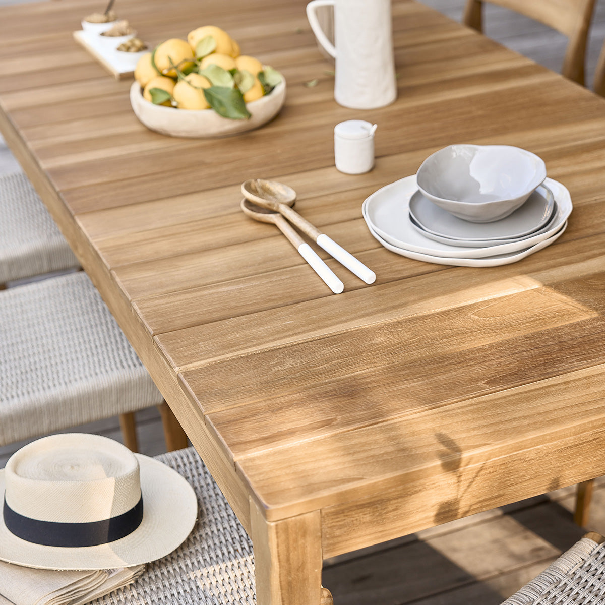Berah Getah Livie table de jardin teck 8 personnes lattes