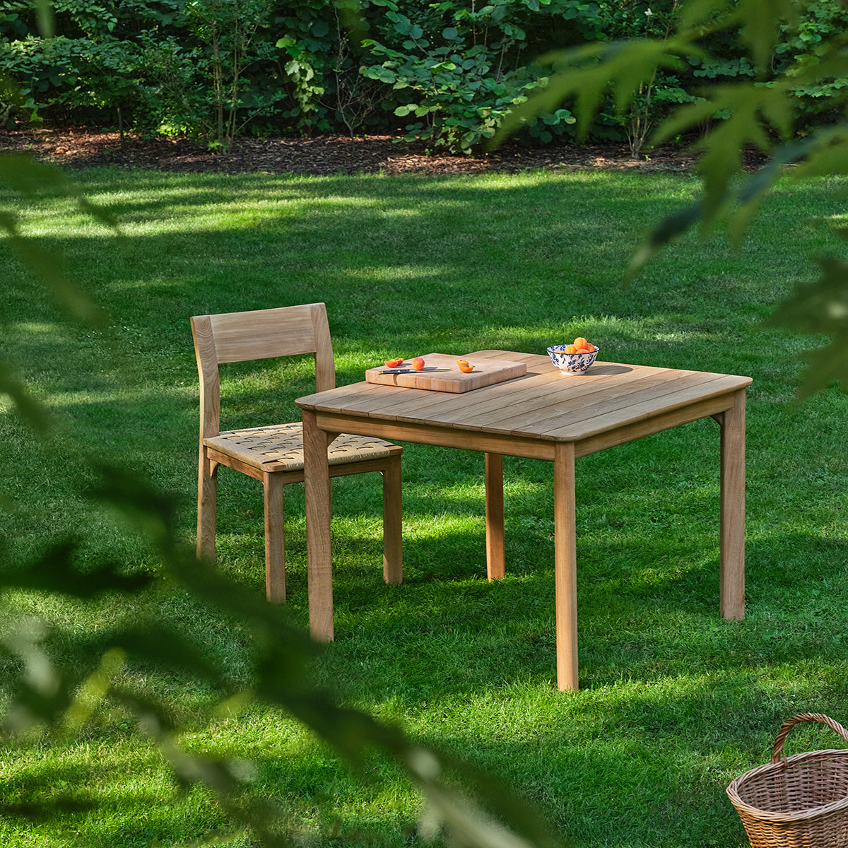 Berah Getah PIANA table jardin teck 100 cm 4 pers.
