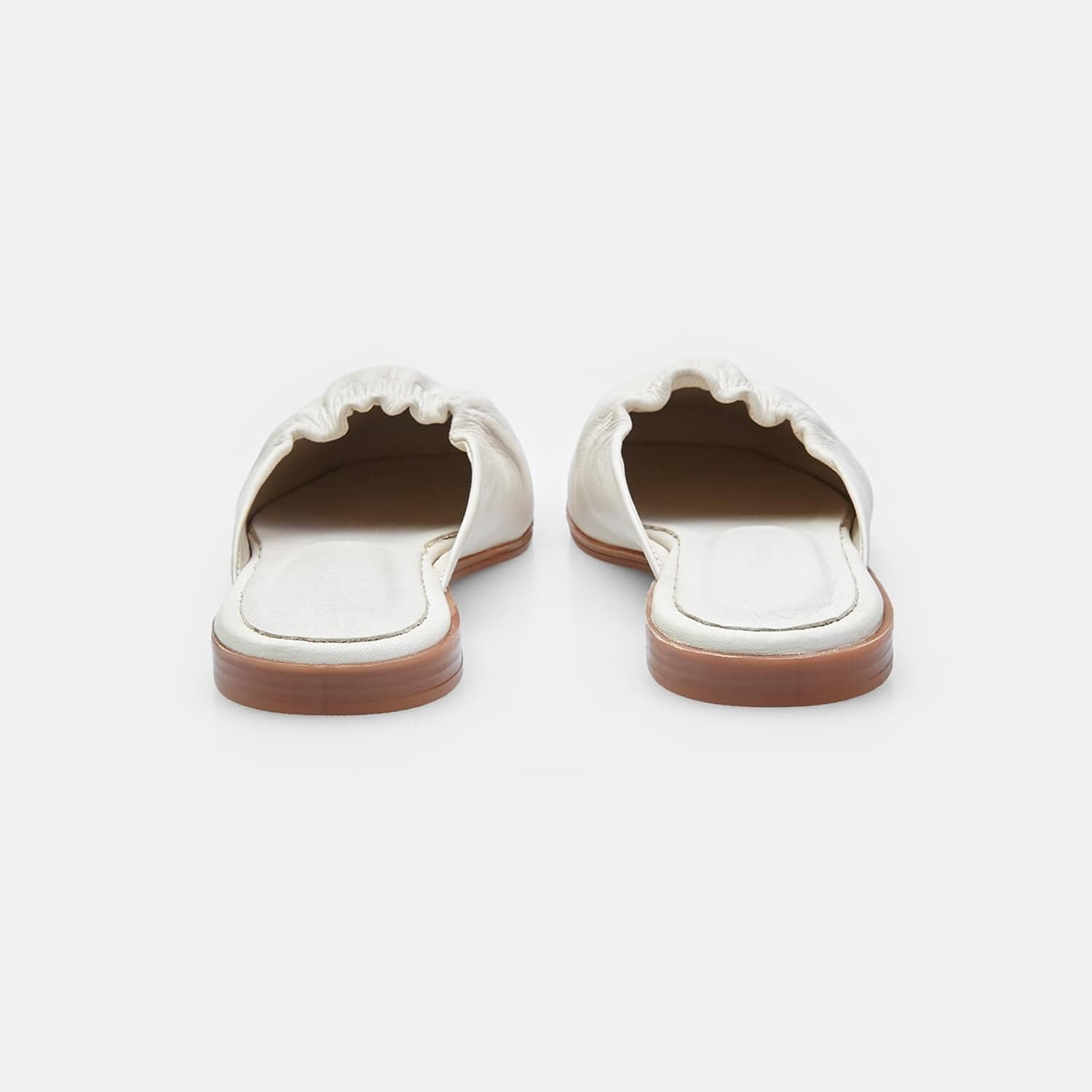 Bata Sandales mules cuir femme confortables élégantes