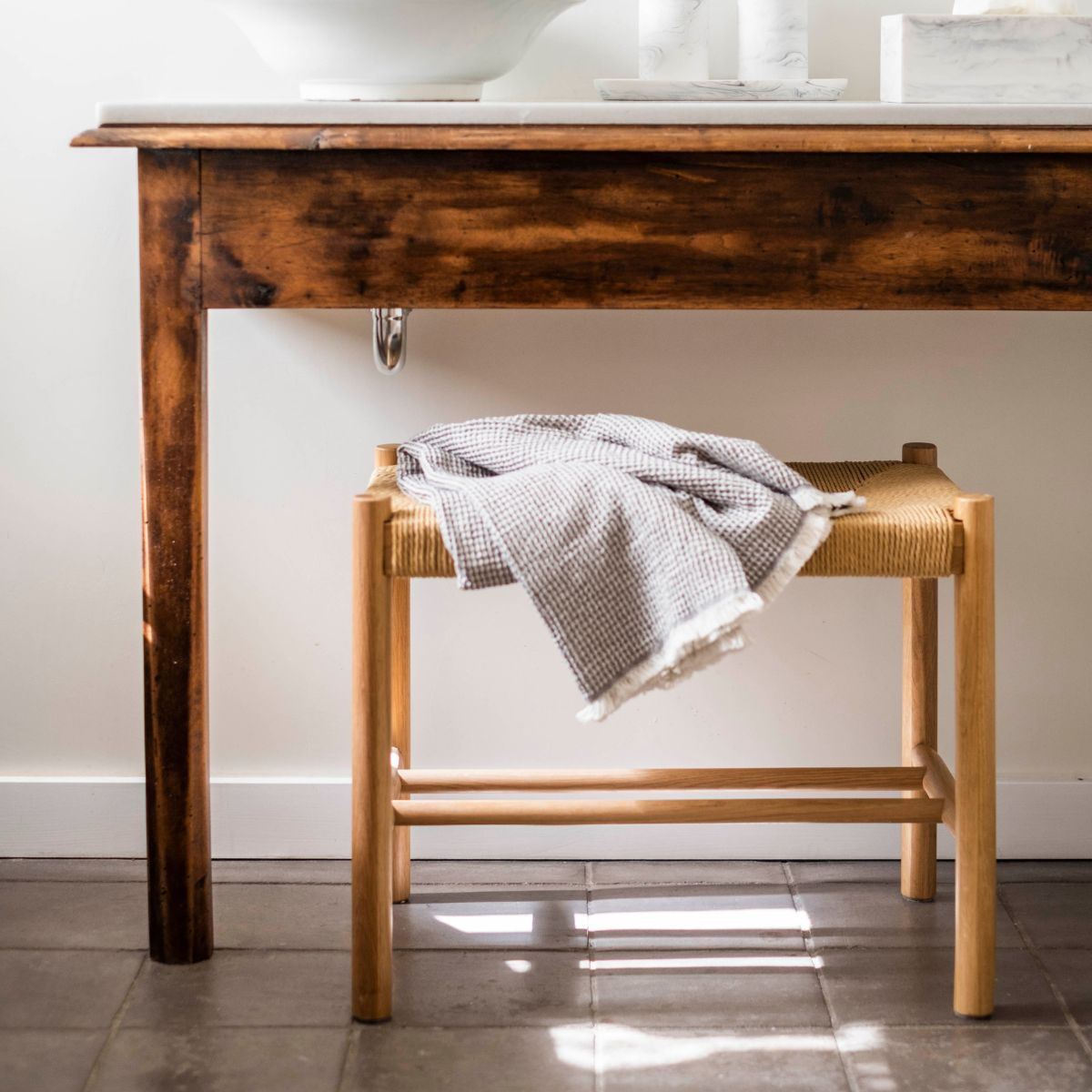 Andrea House tabouret bois chêne classique bain