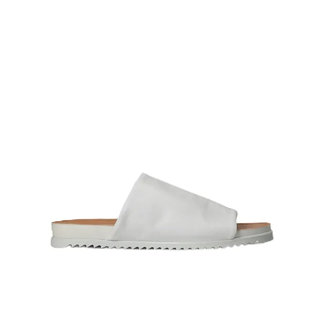 Bata Mules cuir femme sandales plates confort