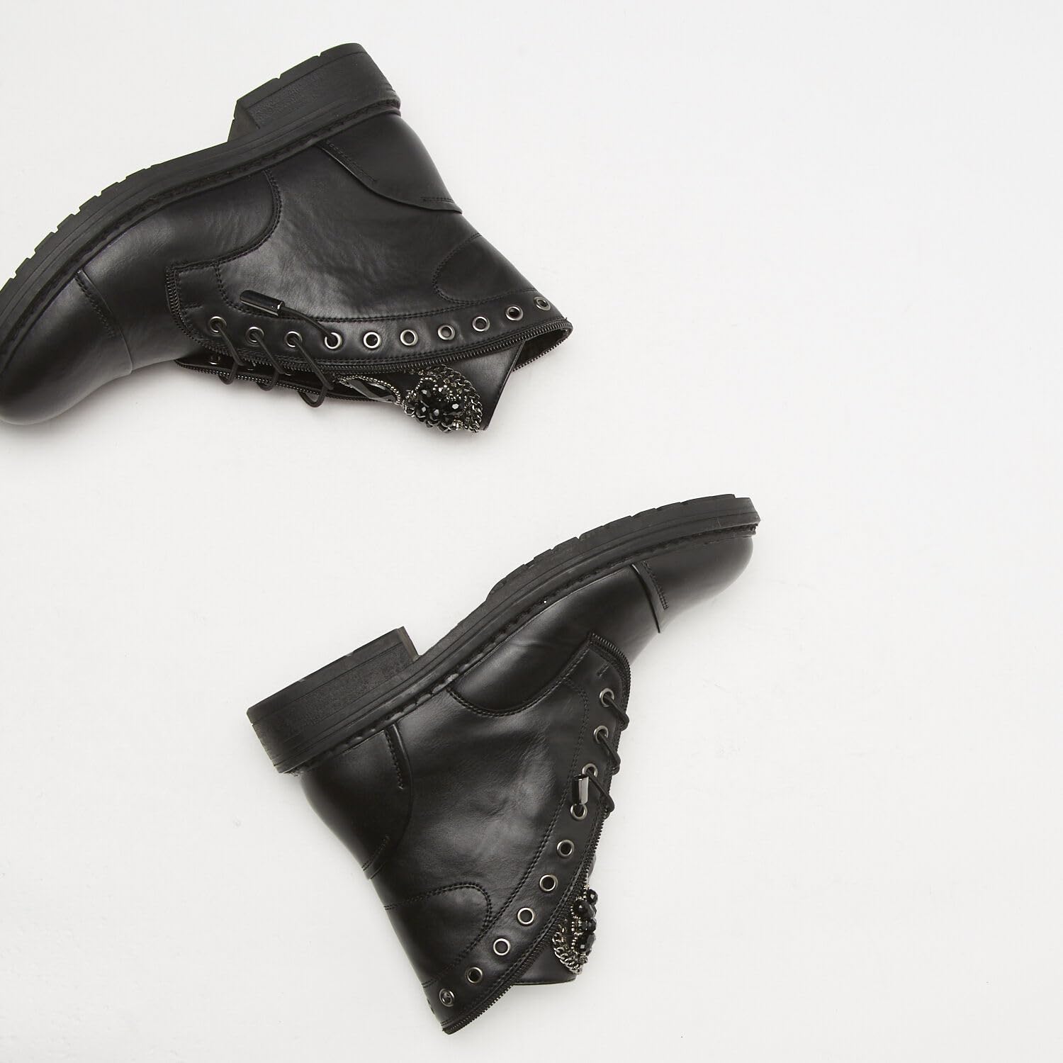 Bata Bottes combat femme clous rangers ville