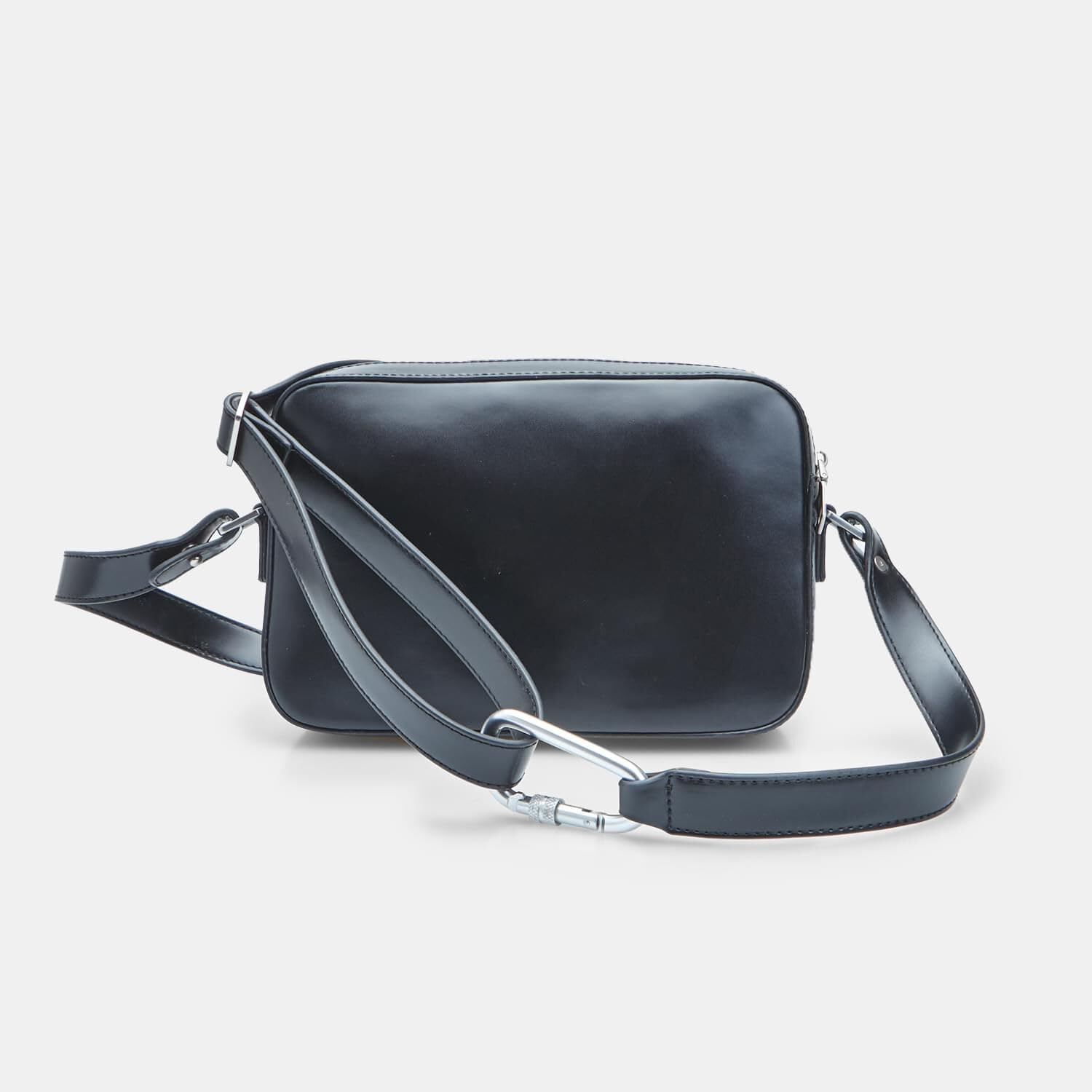 Bata sac banane homme léger usage quotidien
