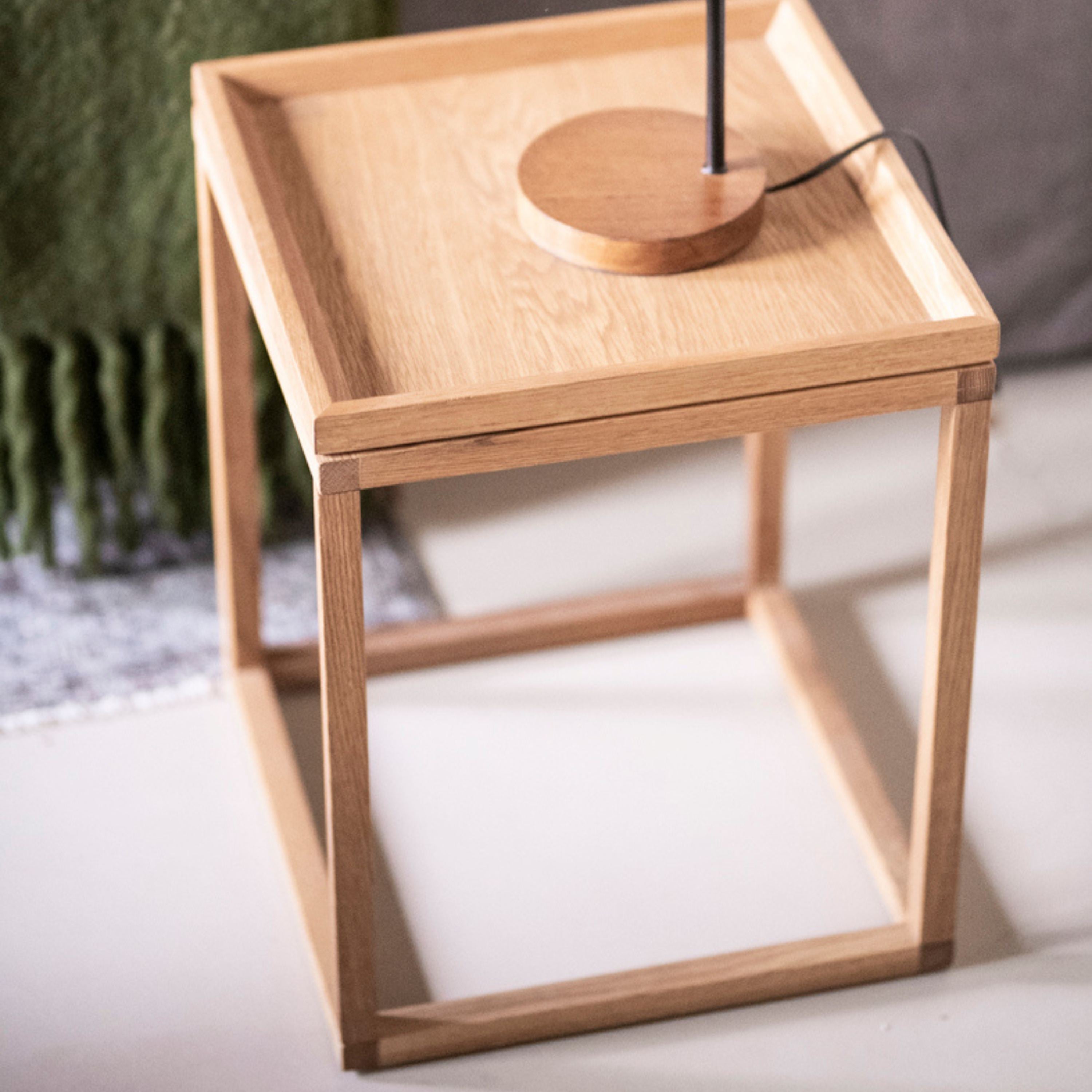 Andrea House table d’appoint bois style nordique salon