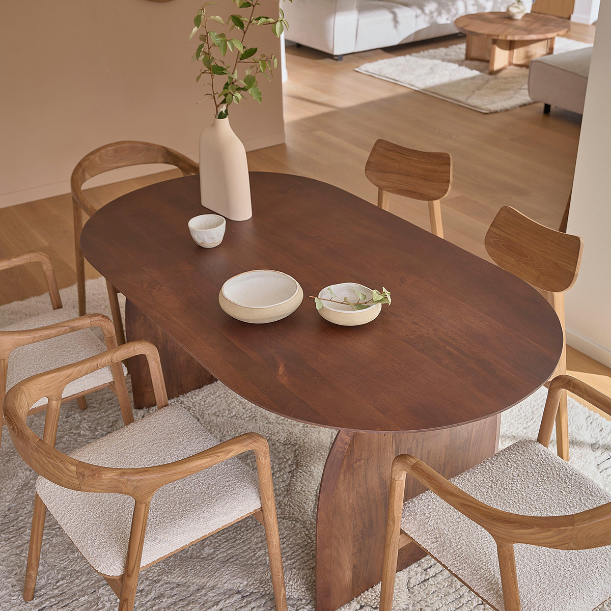Berah Getah Octavie table manguier noyer 6/8 pers.