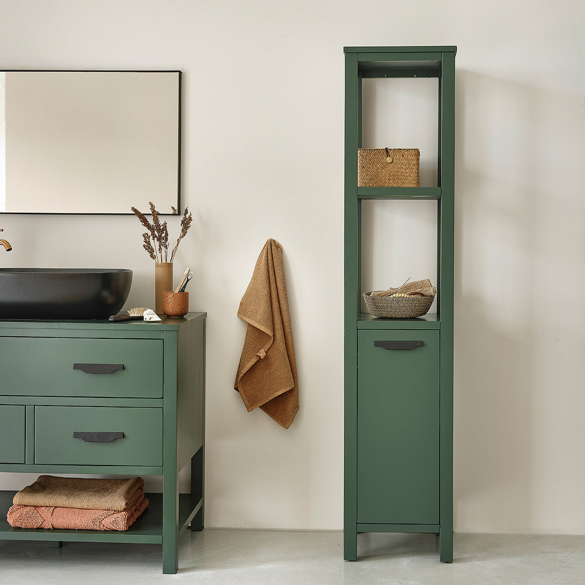 Berah Getah Olivia colonne salle de bain verte 160 cm acacia