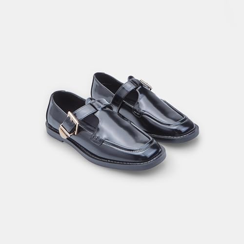 Bata Mocassins femme cuir marron urbain plat