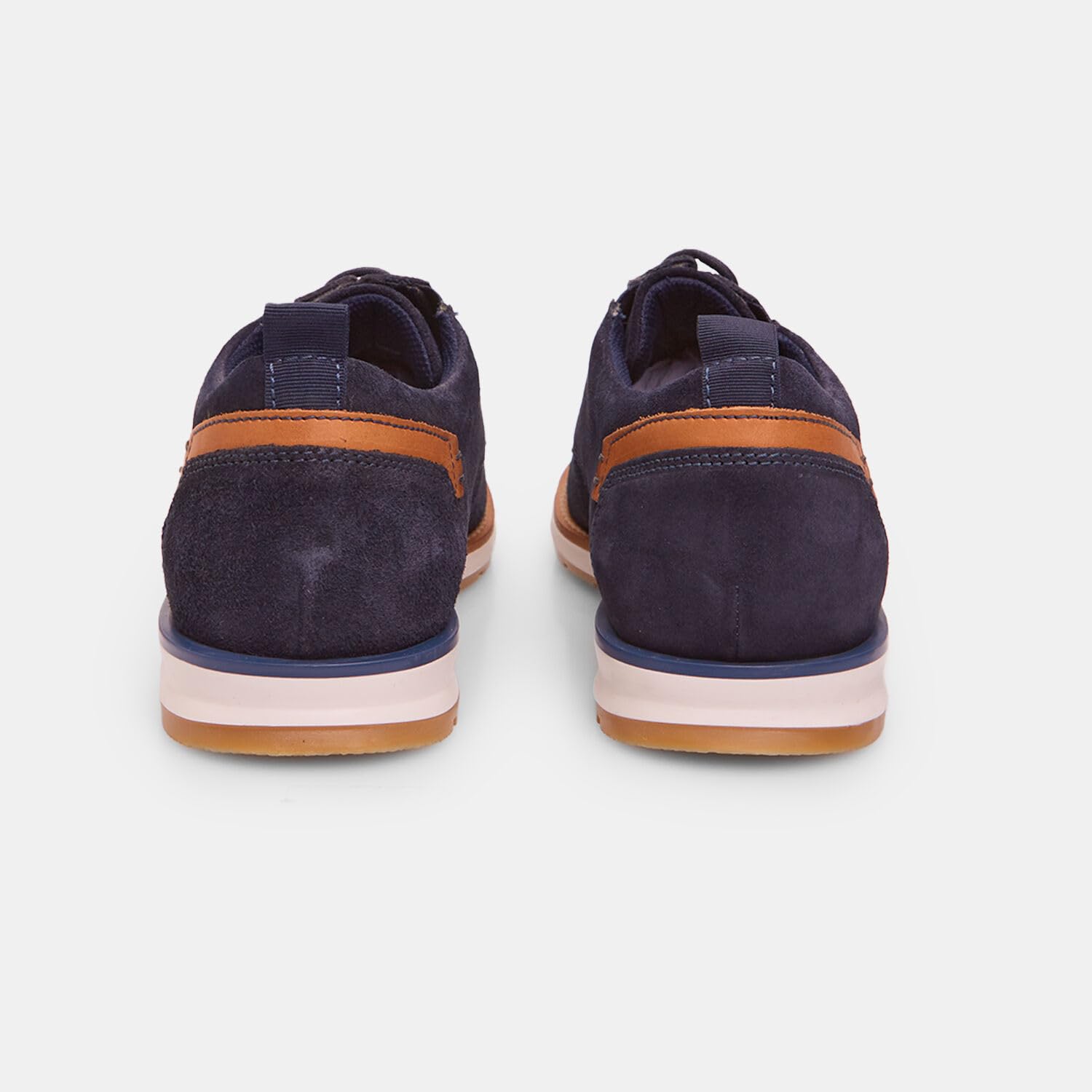 Bata chaussures à lacets homme suède ville