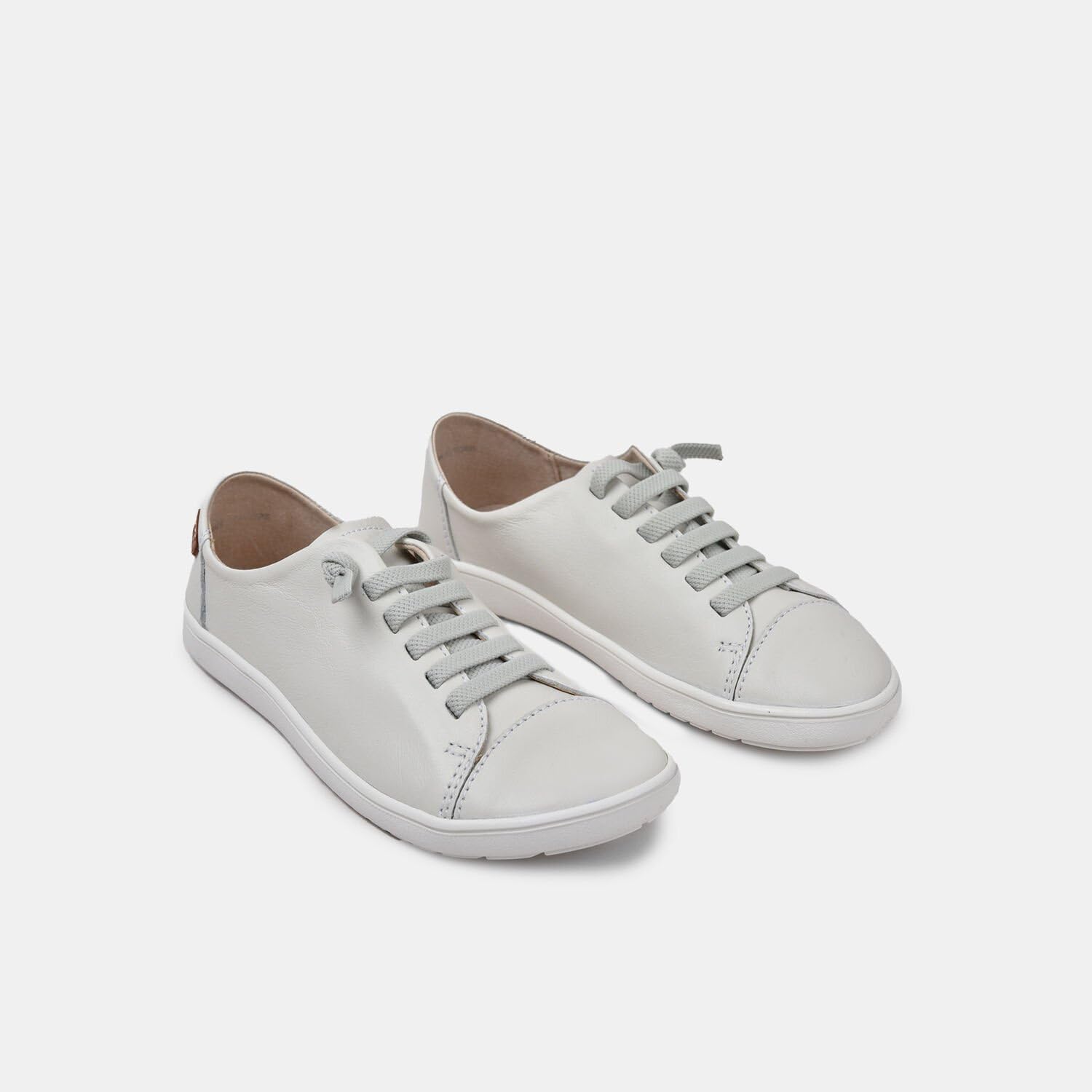 Bata Barefoot sneakers femme cuir confortables