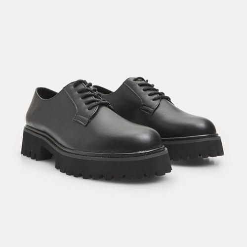 Bata Chaussures à lacets femme semelle crampons