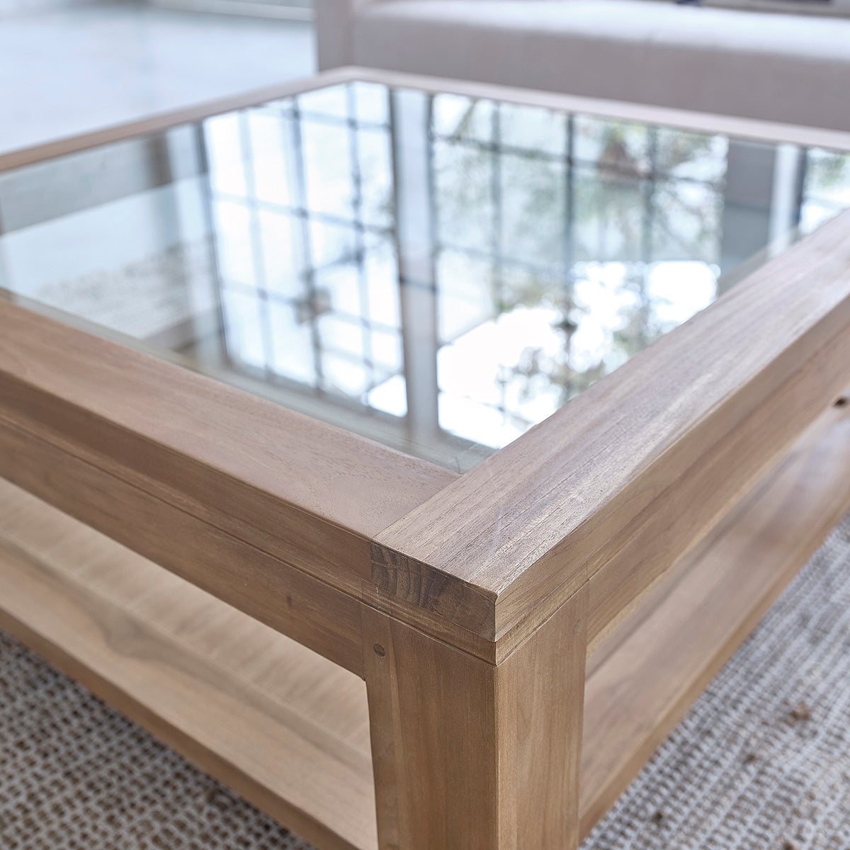 Berah Getah Boston table basse teck 100 cm plateau verre