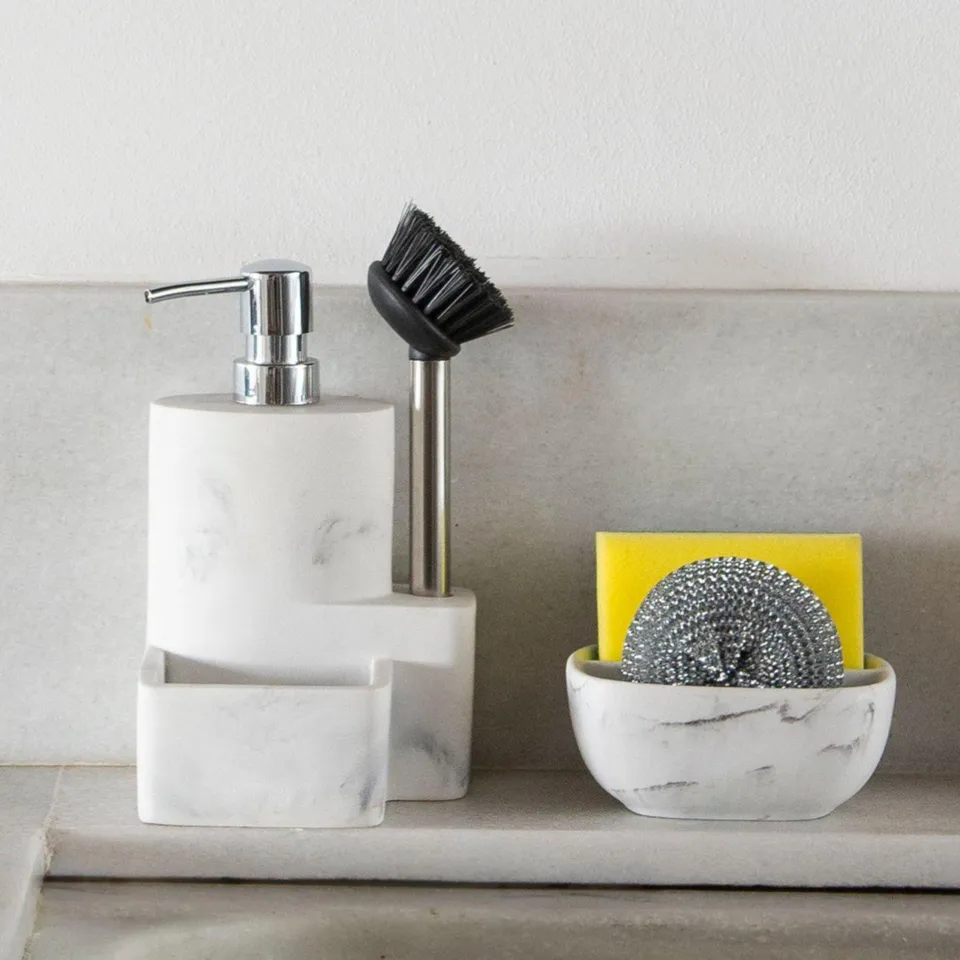Andrea House Cuisine distributeur vaisselle marbre blanc