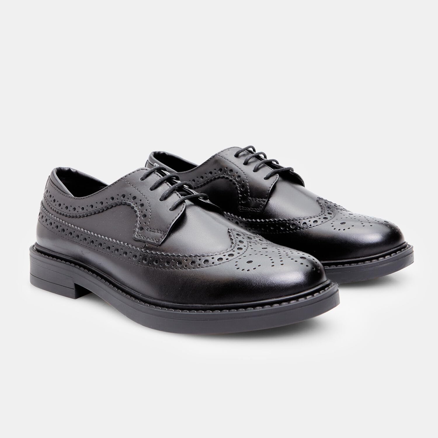 Bata Chaussures à lacets cuir femme noires brogues