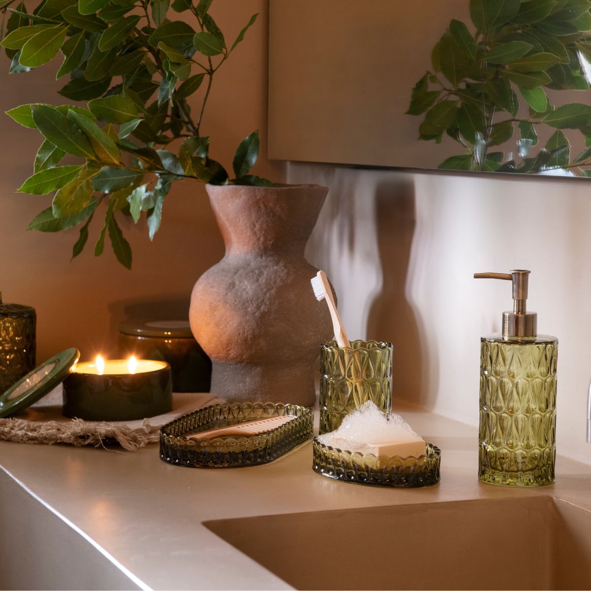 Andrea House Baño Pear porte-savon verre vert relief