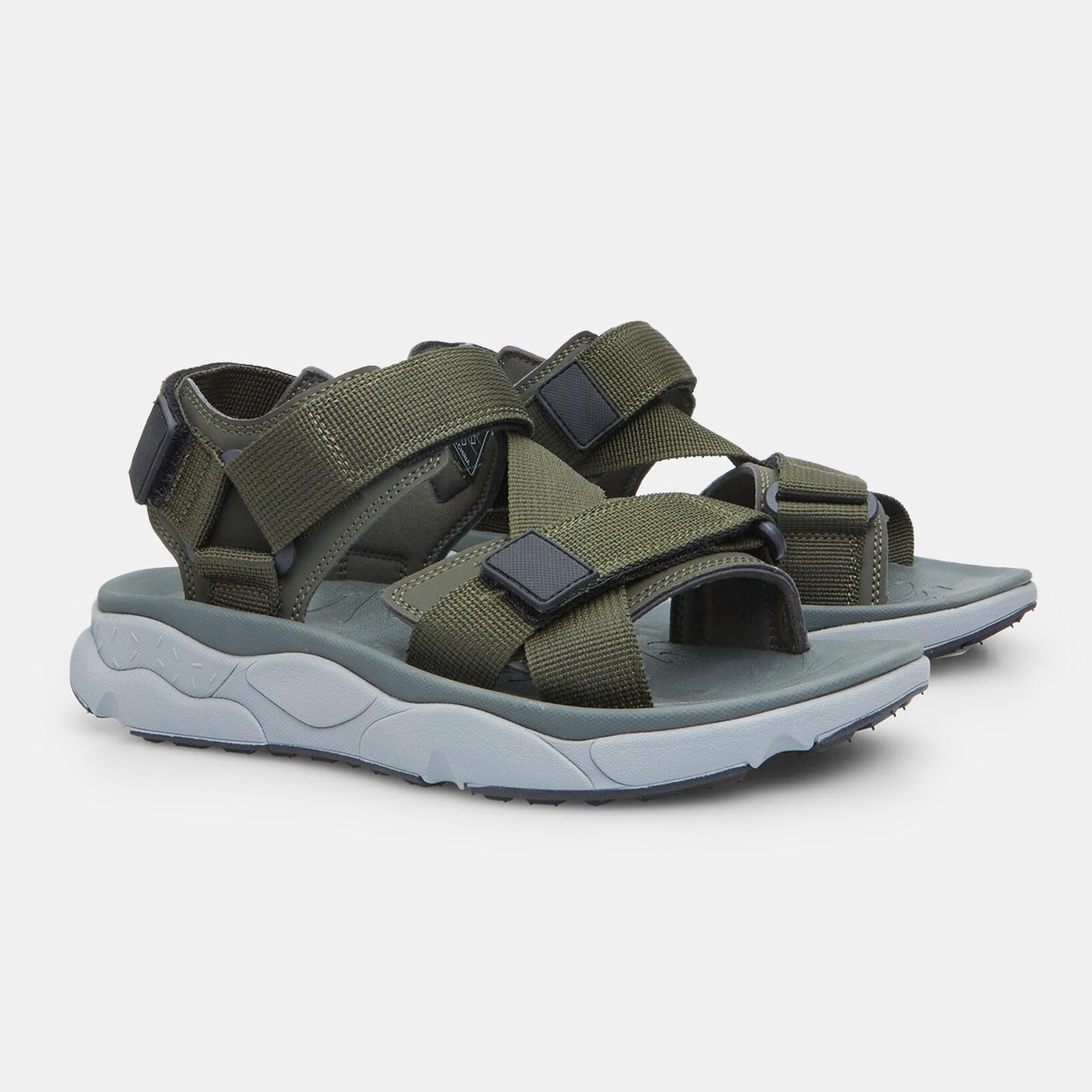 Bata Sandales d’Été Homme Modèle Ville