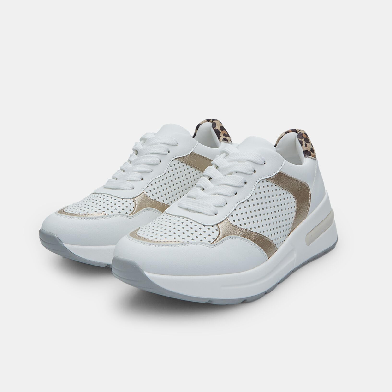 Bata Sneakers Femme Semelle Over Baskets ville blanc