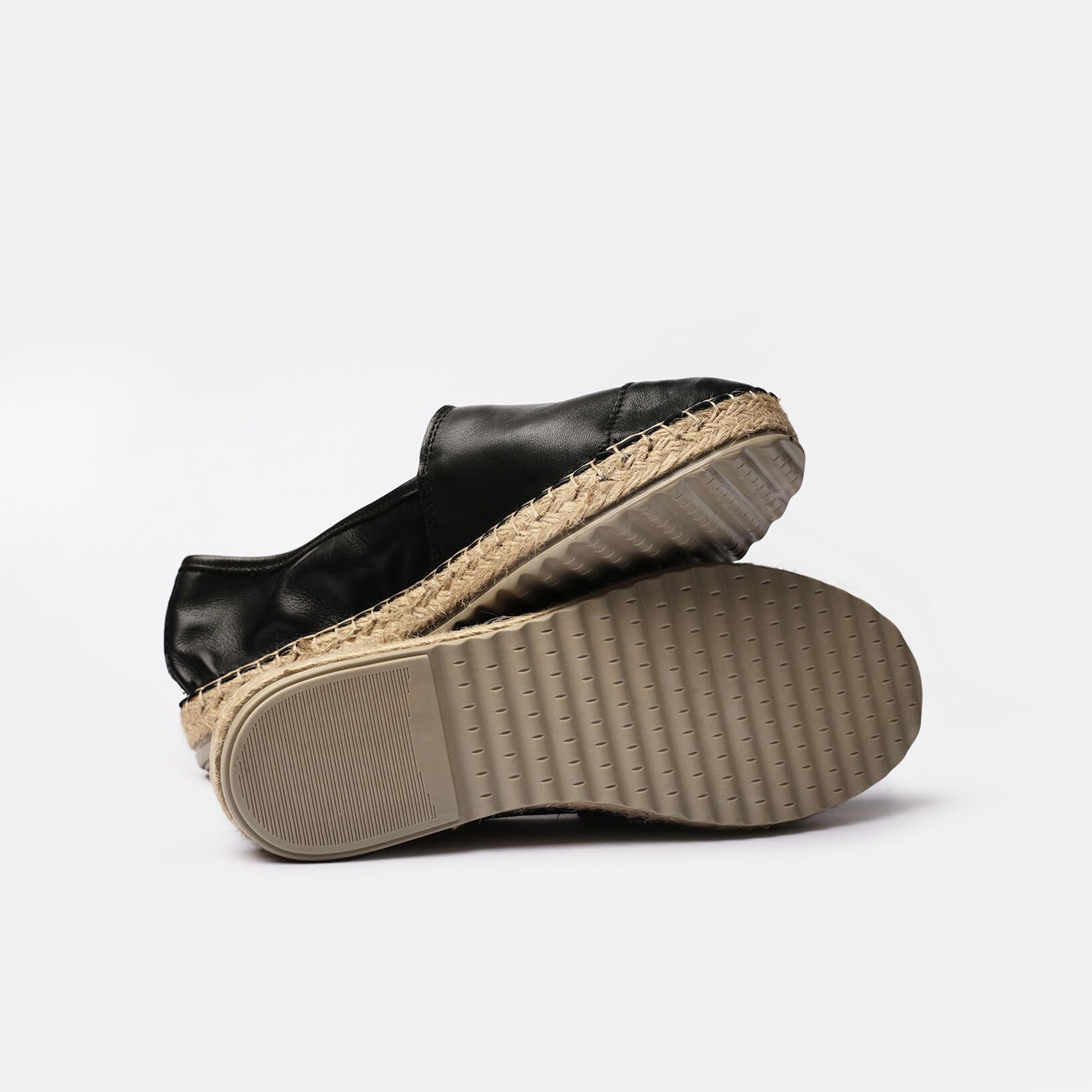 Bata Espadrilles femme cuir plat confort quotidien