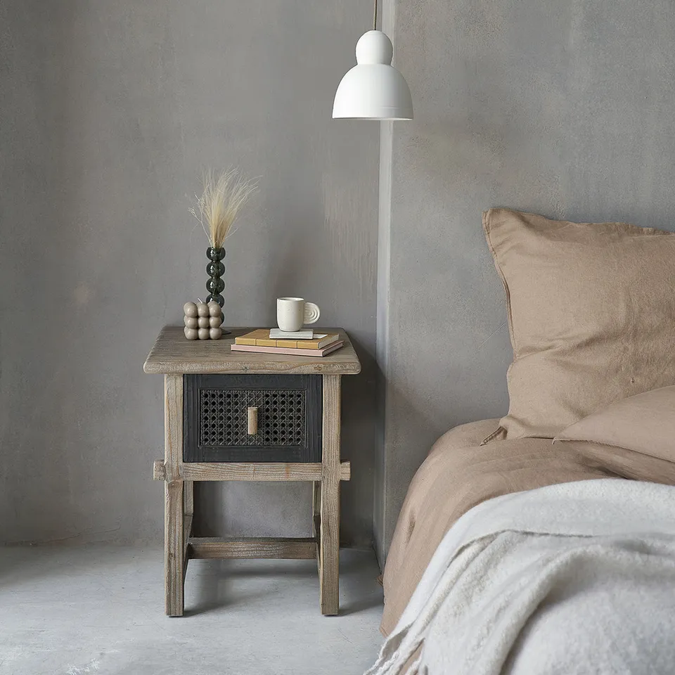 Berah Getah Junko table de chevet pin recyclé 45 cm 1 tiroir