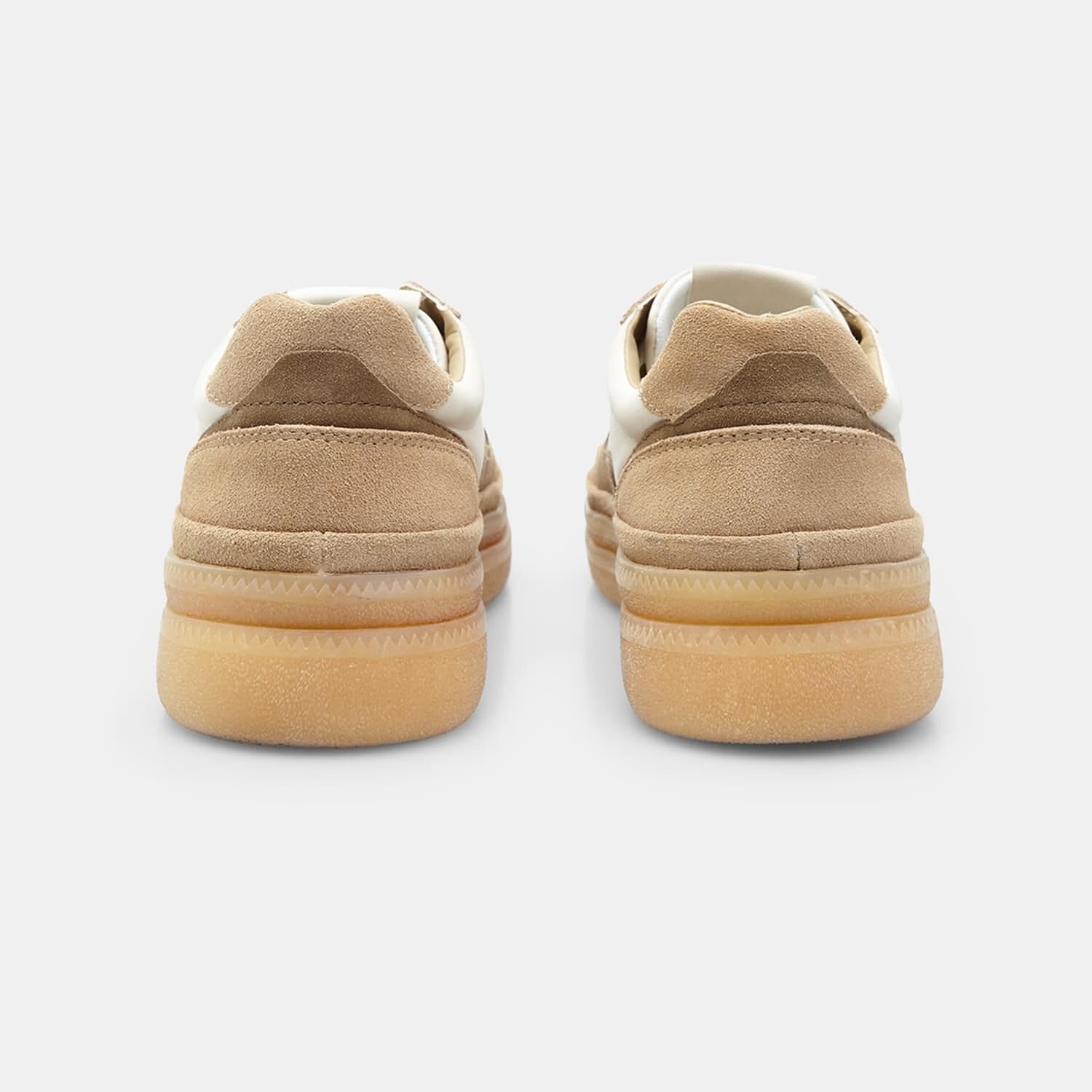 Bata Sneakers daim homme beige 40 EU décontractées