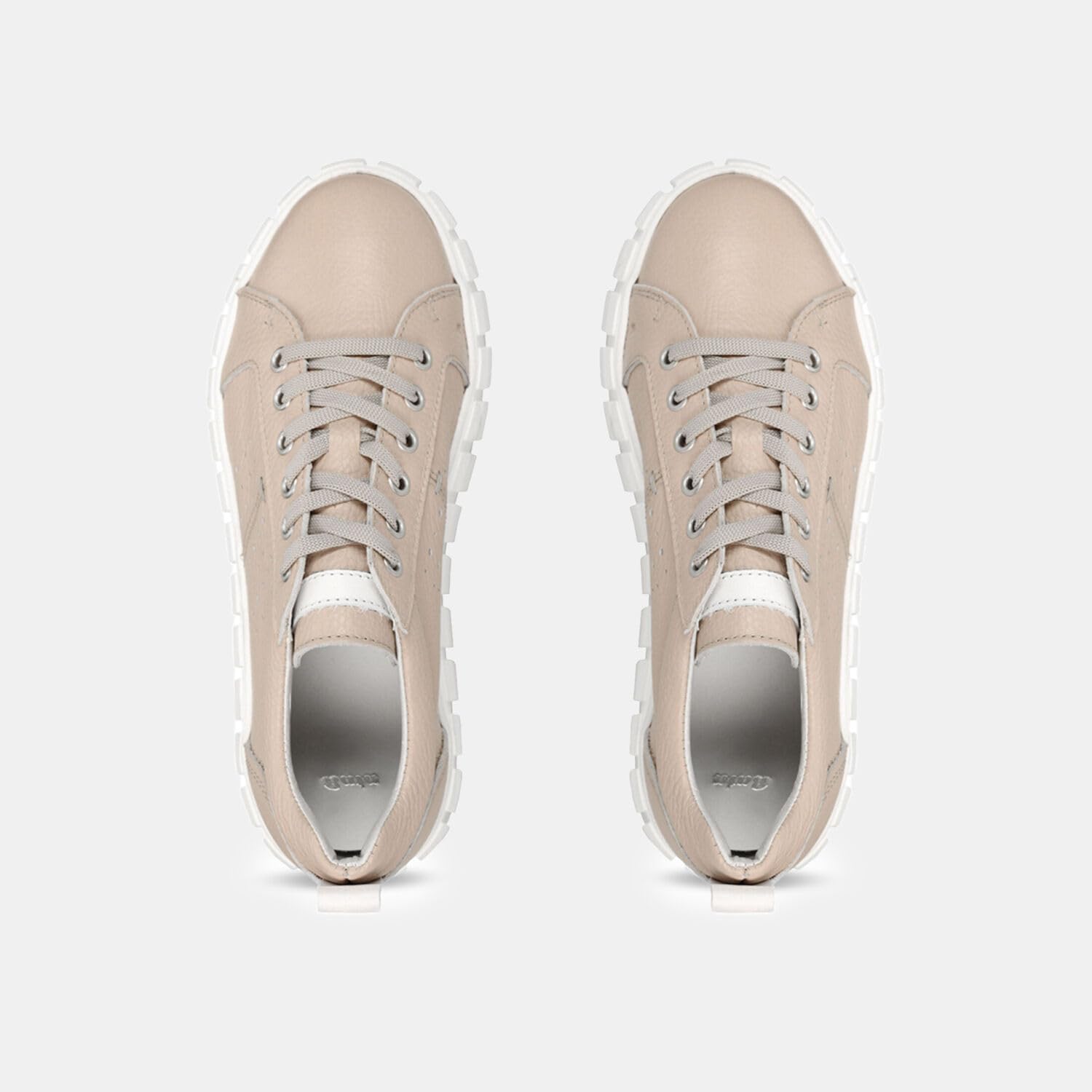 Bata Sneakers femme cuir baskets ville confort