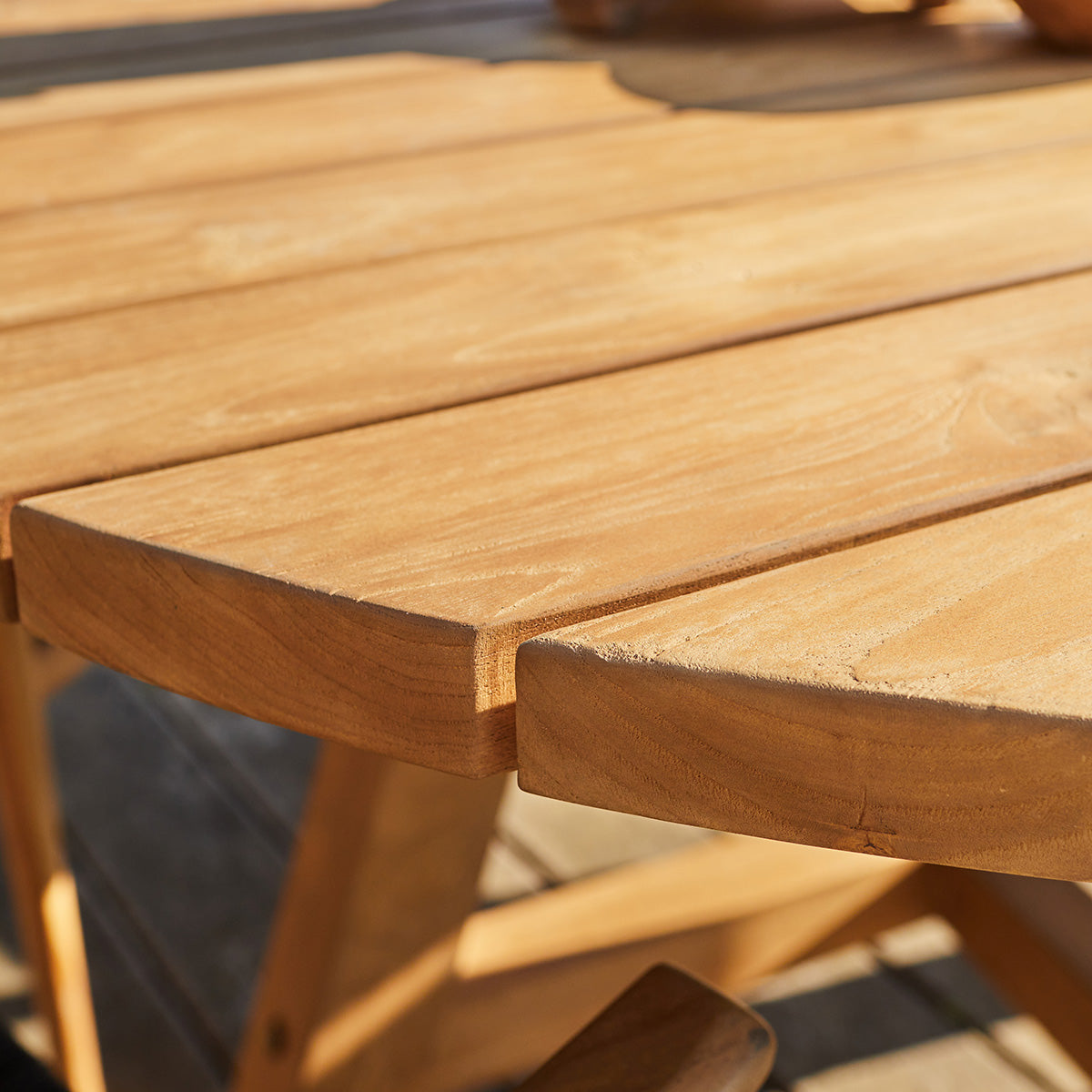 Berah Getah Gabrielle table jardin teck recyclé 6 pers