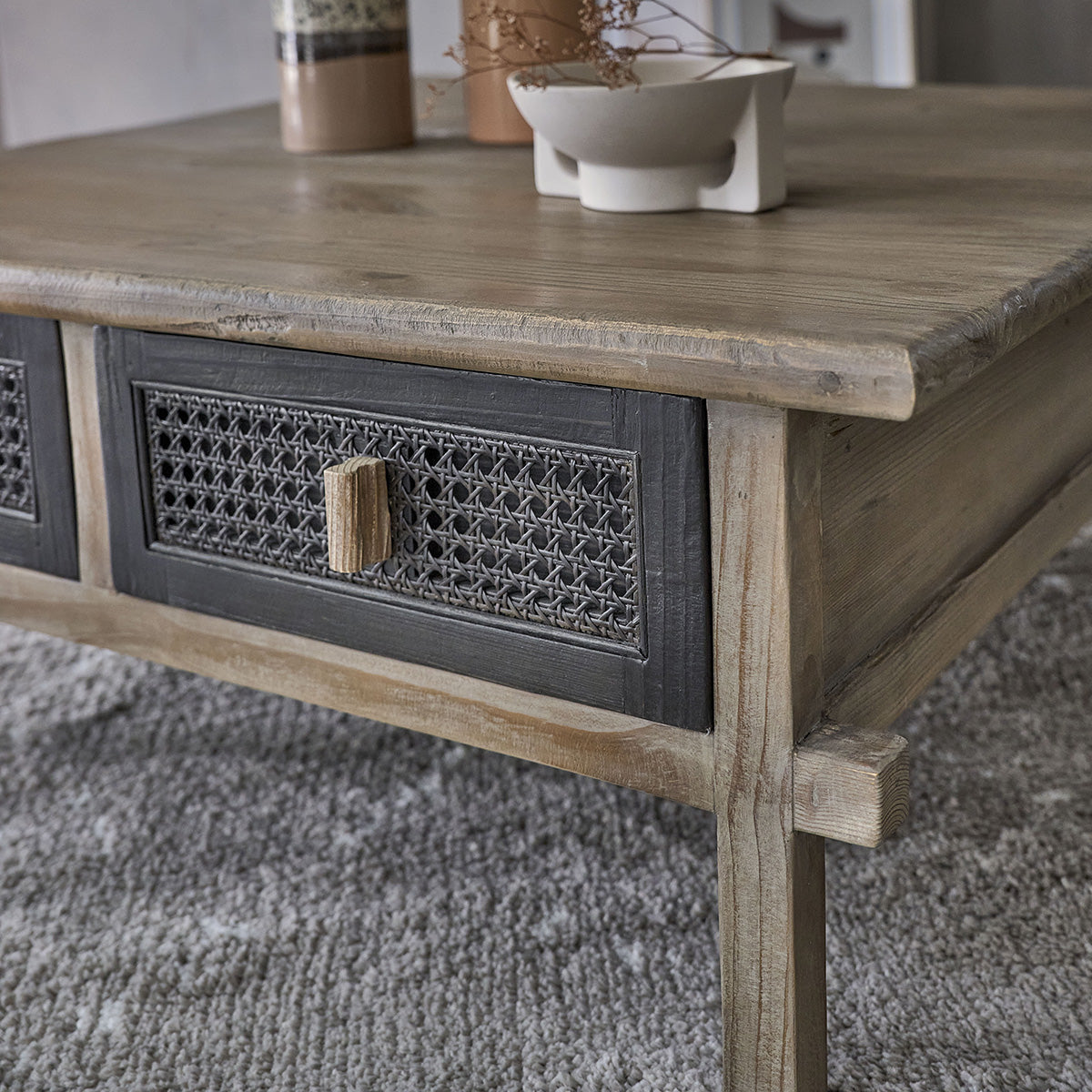 Berah Getah JUNKO table basse pin recyclé 100 cm 4 tiroirs