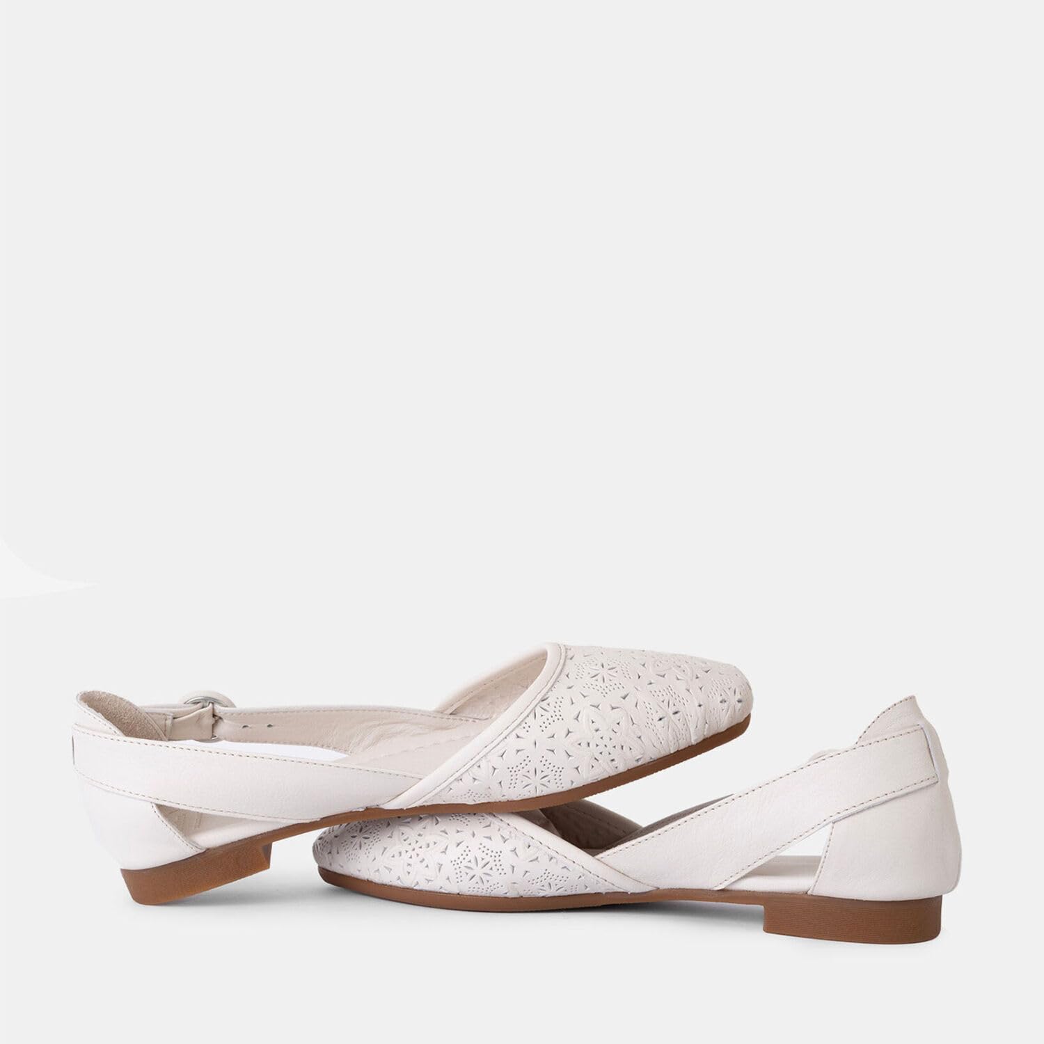 Bata Ballerines cuir femme confort élégantes