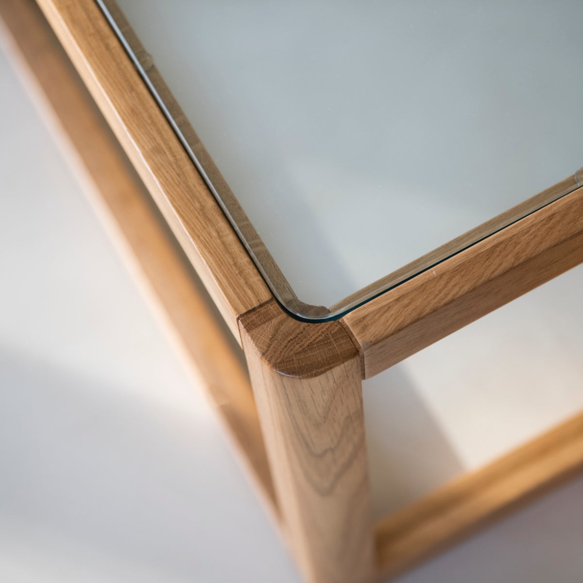 Andrea House Mueble table auxiliaire verre et bois