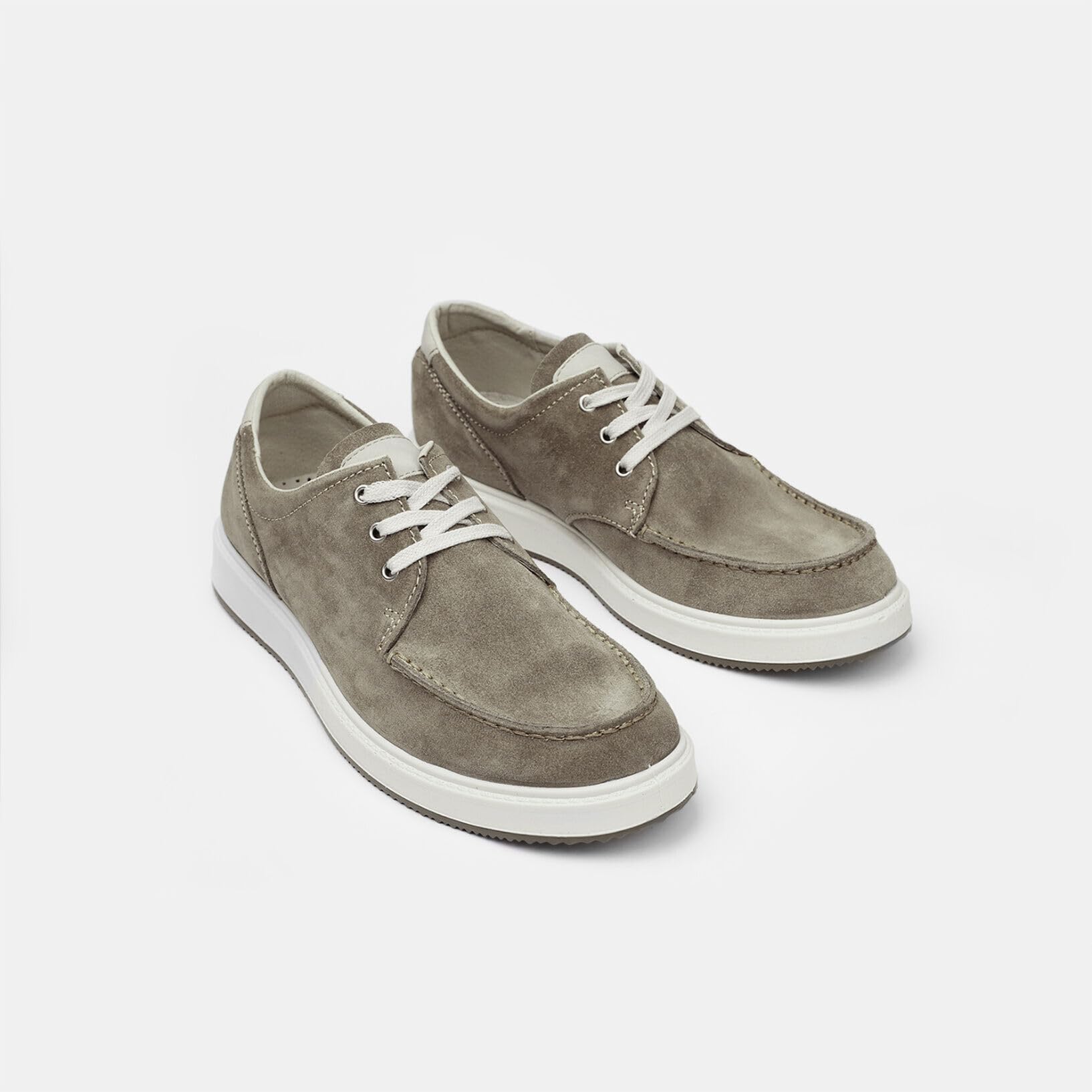 Bata chaussures à lacets homme daim ville