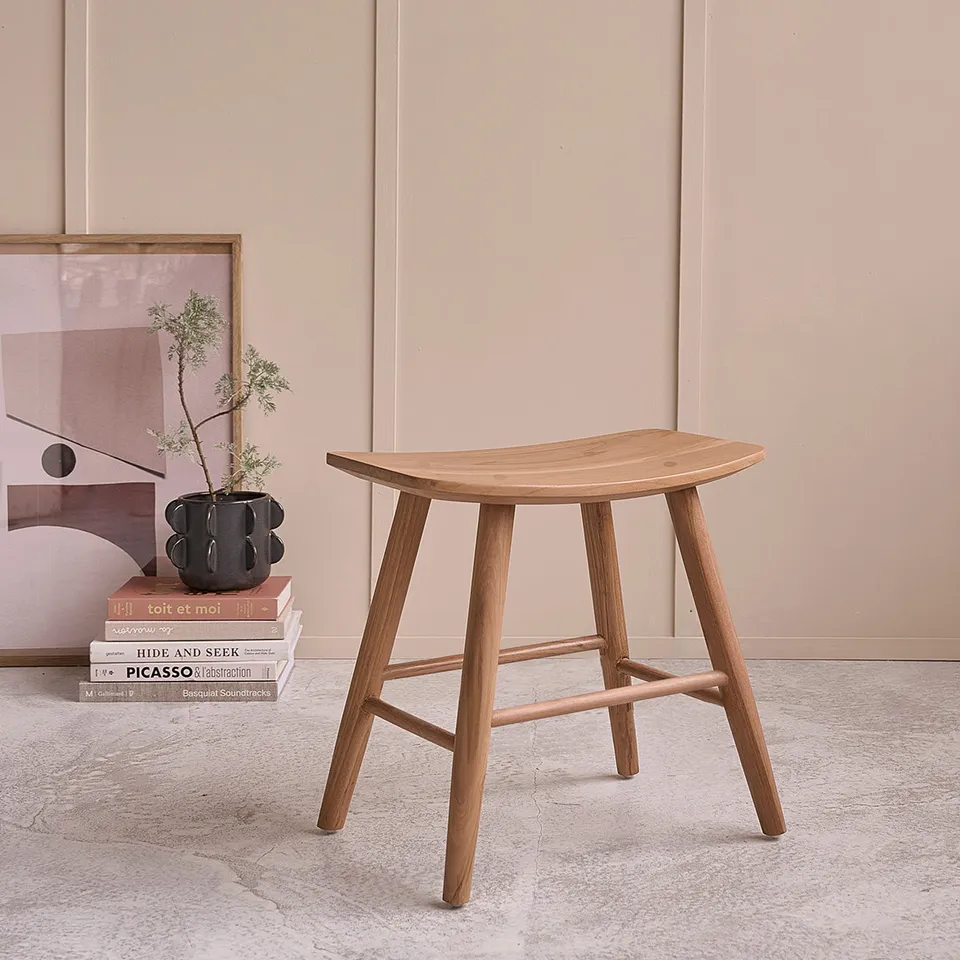Berah Getah Ambre tabouret teck massif 45 cm naturel