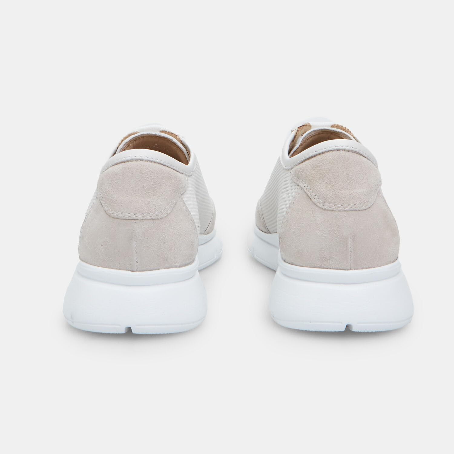 Bata Sneakers Cuir Femme Basket Plate Confort