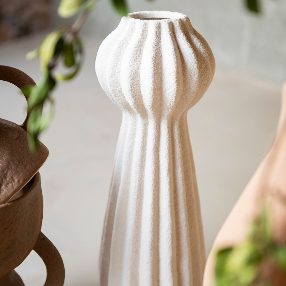 Andrea House Kaduna vase céramique 15,5 x 38 cm